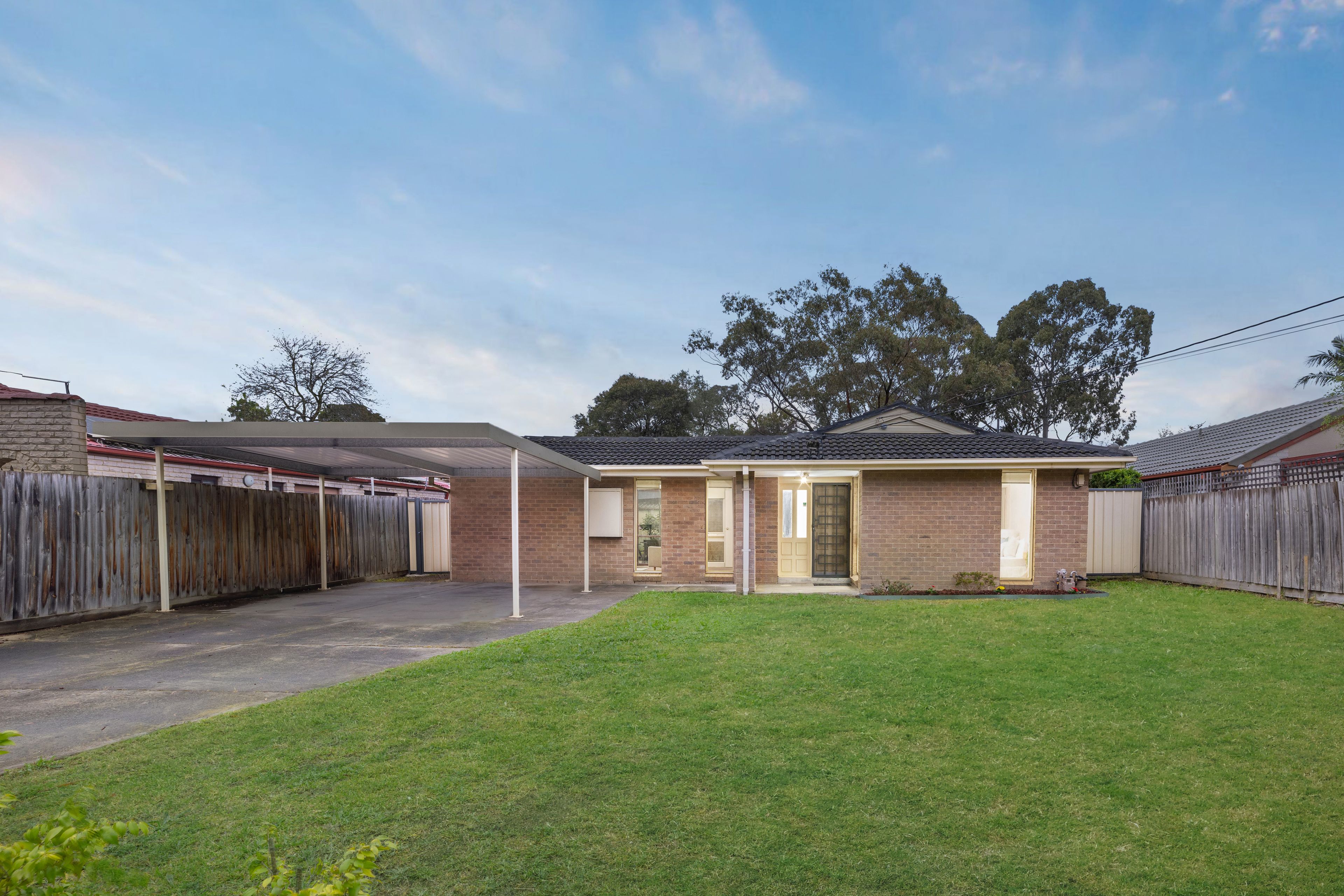 987 High Street Road, Glen Waverley VIC 3150