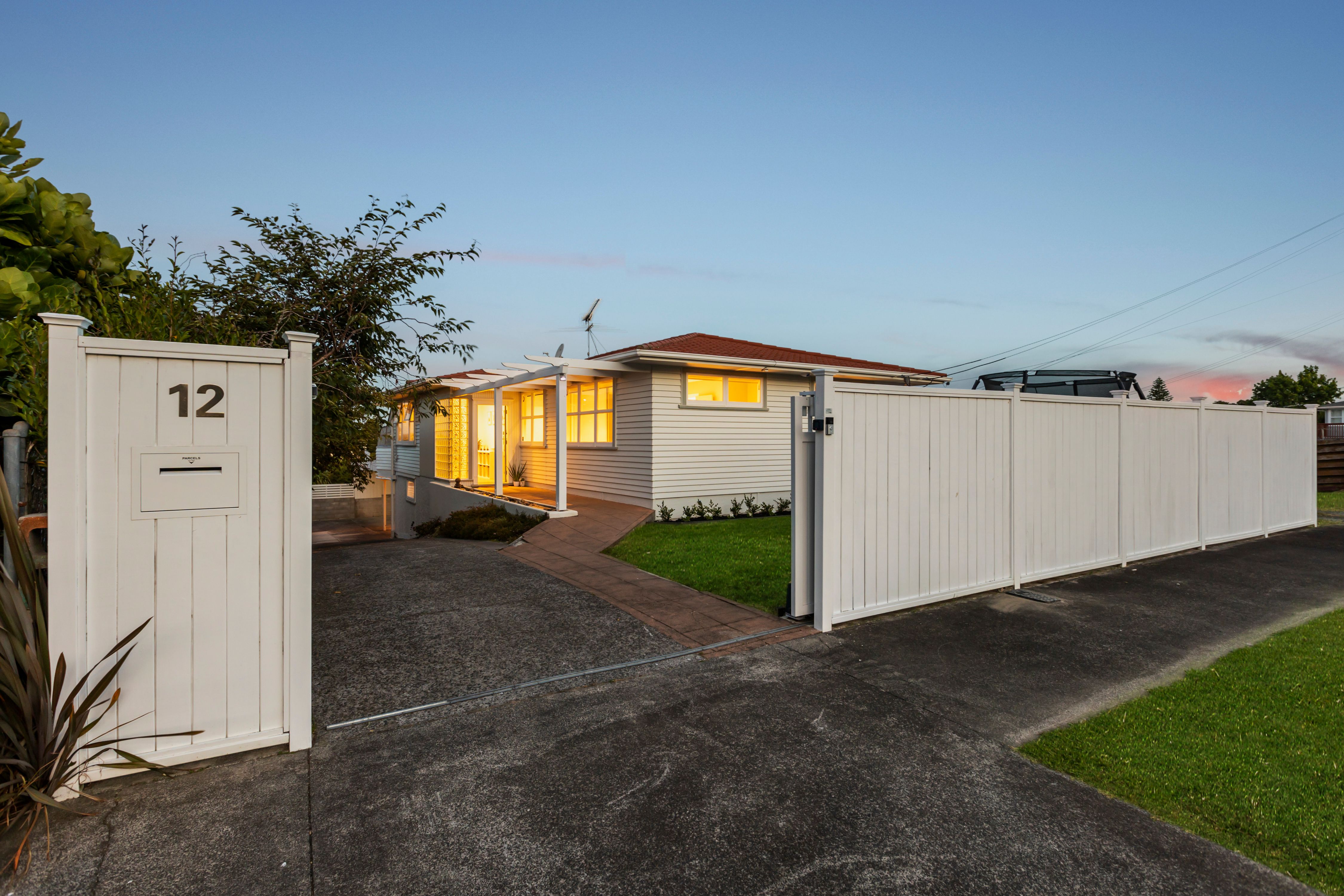 12 Brothers Street, New Windsor, Auckland City