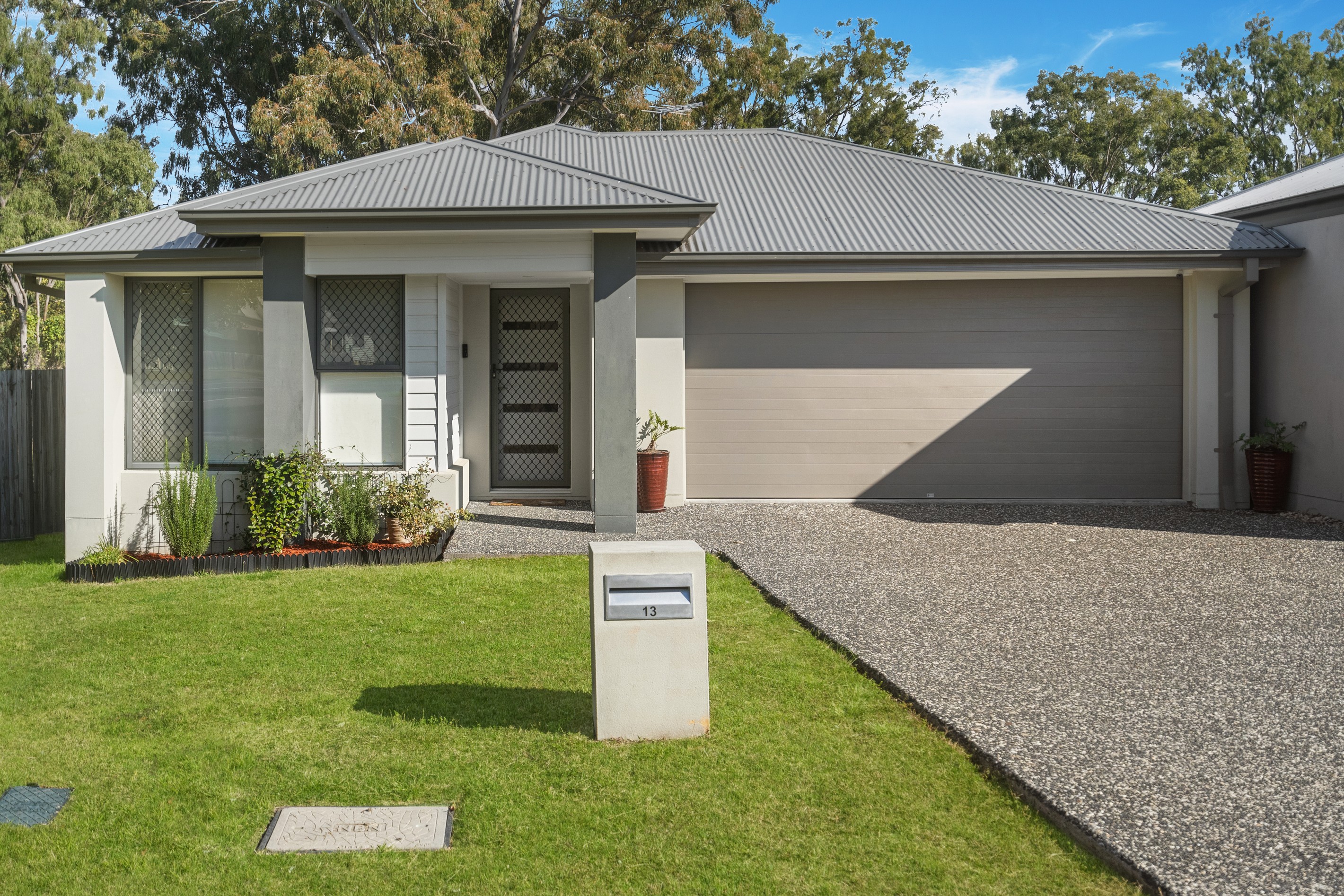 13 Hirono Close, Leichhardt, QLD 4305