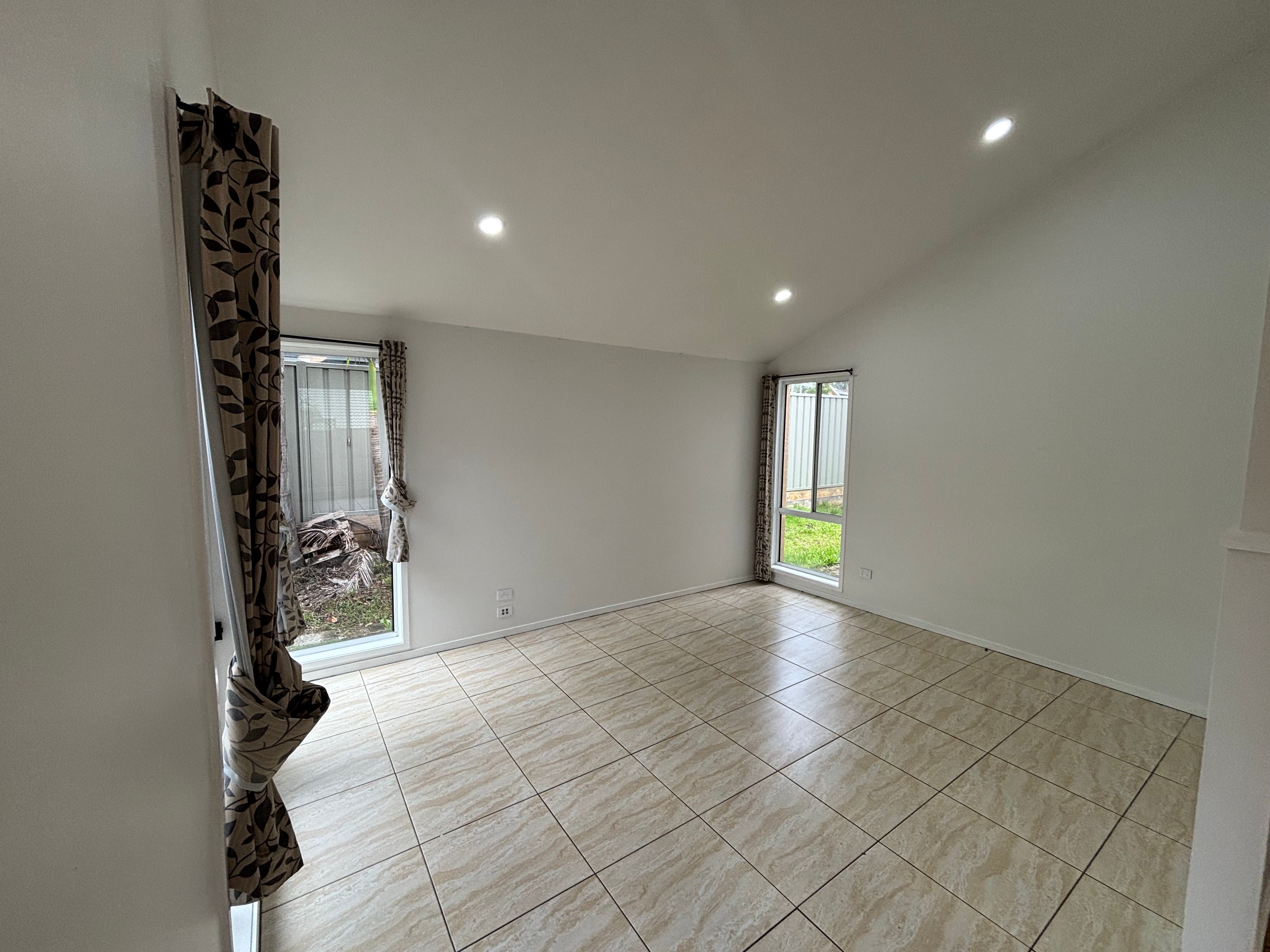 28 Peppermint Drive, Worrigee, NSW 2540