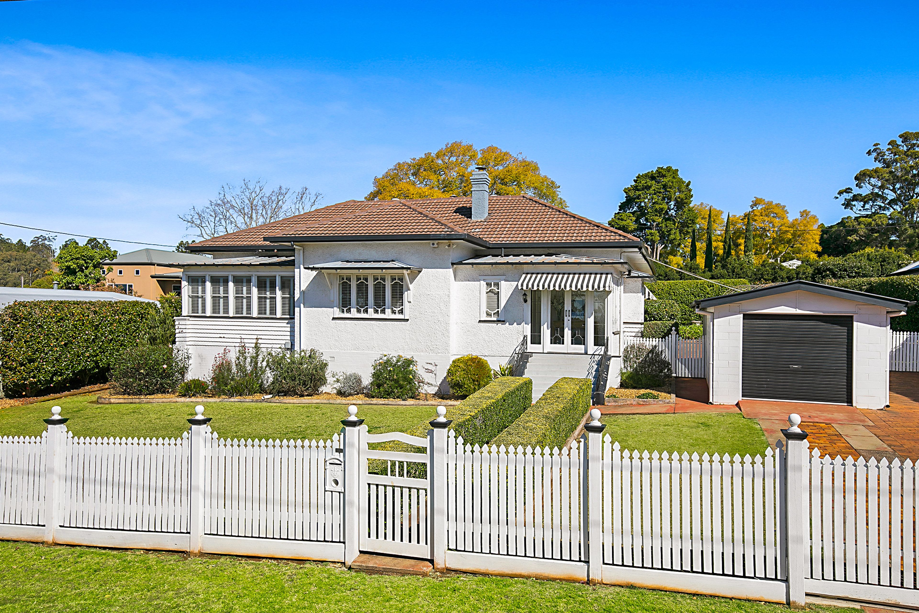 10 Crown Street, Rangeville, QLD 4350 Sold House Ray White Toowoomba