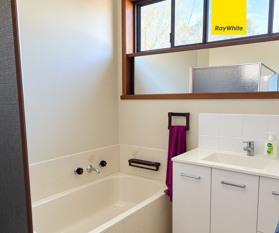 36 Stonehaven Road — photo 4 of 6