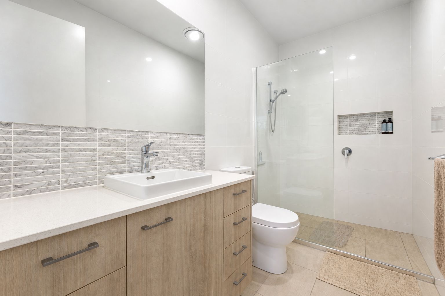 621 Tide Avenue — photo 6 of 18