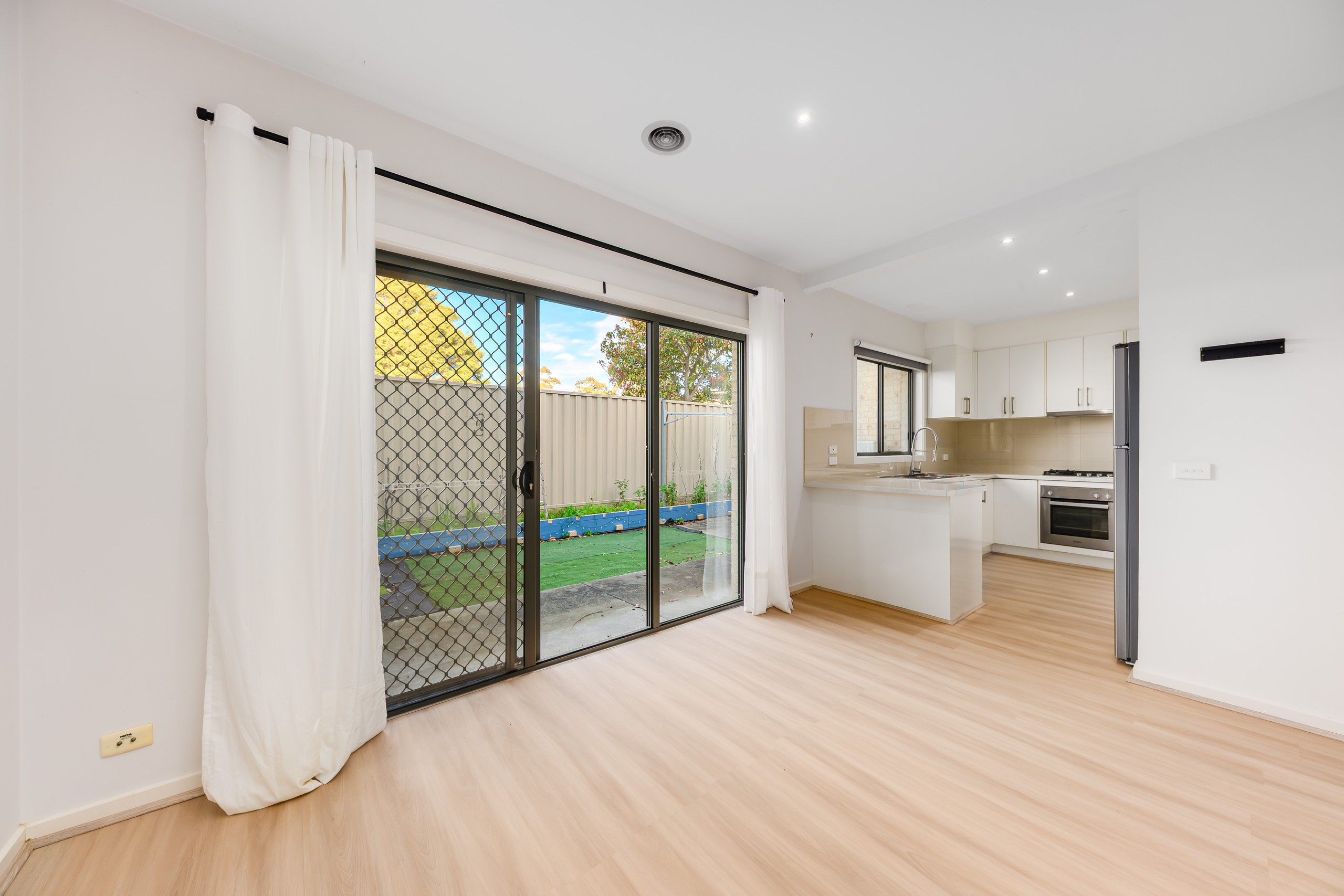 5/8A Peter Court, Dandenong, VIC 3175