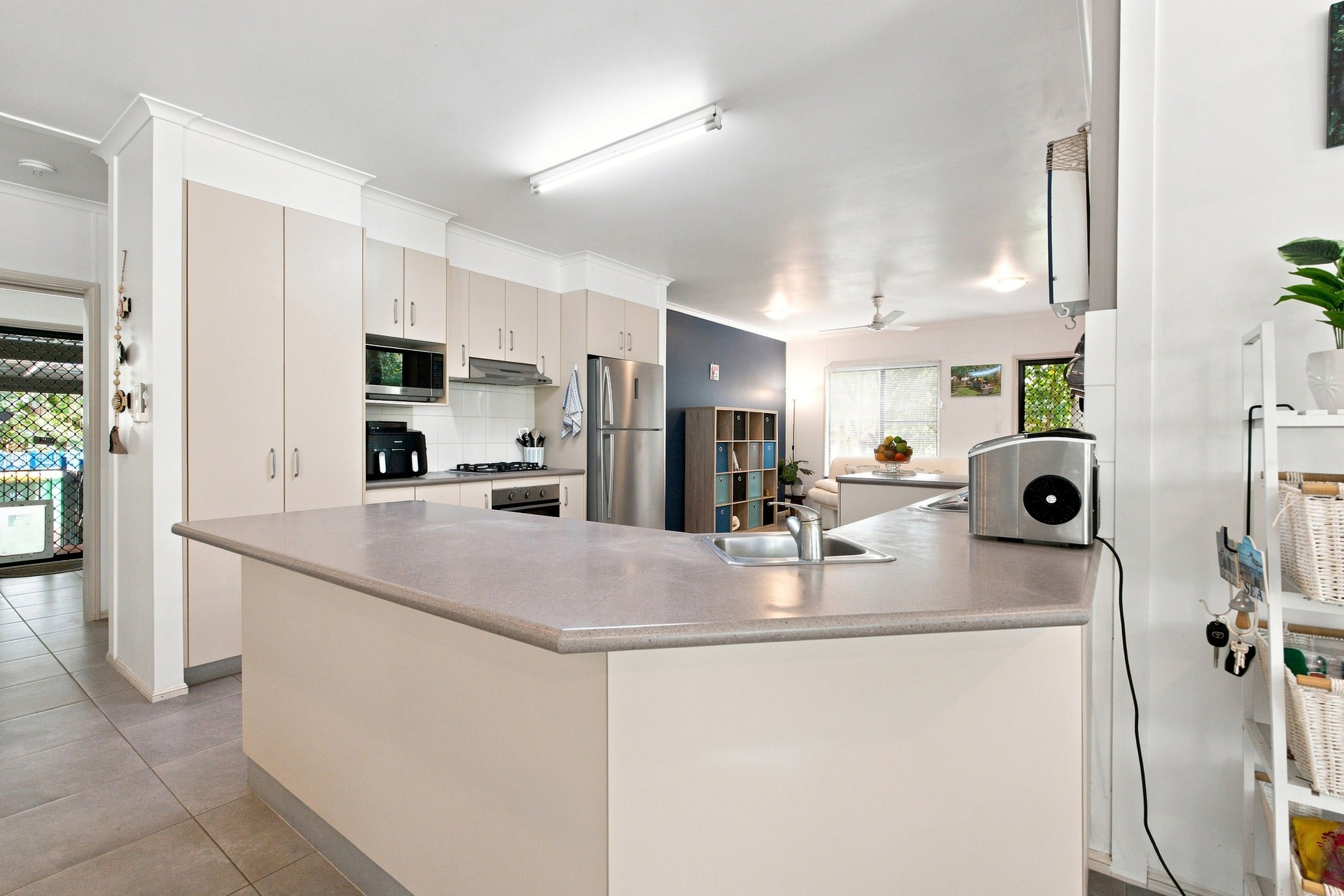 3 Spurwood Close — photo 6 of 30