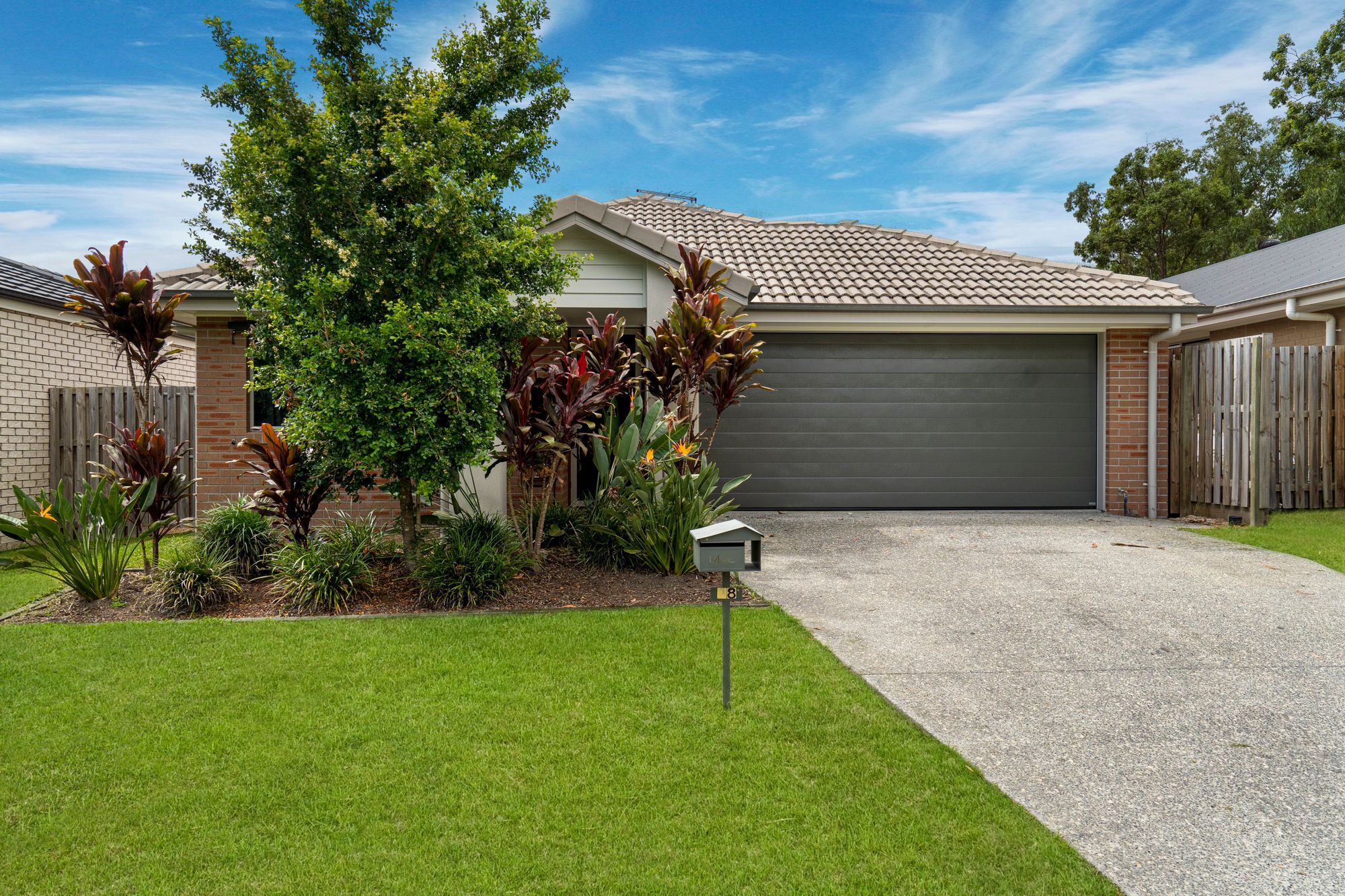 38 Bloomfield Avenue, Park Ridge, QLD 4125
