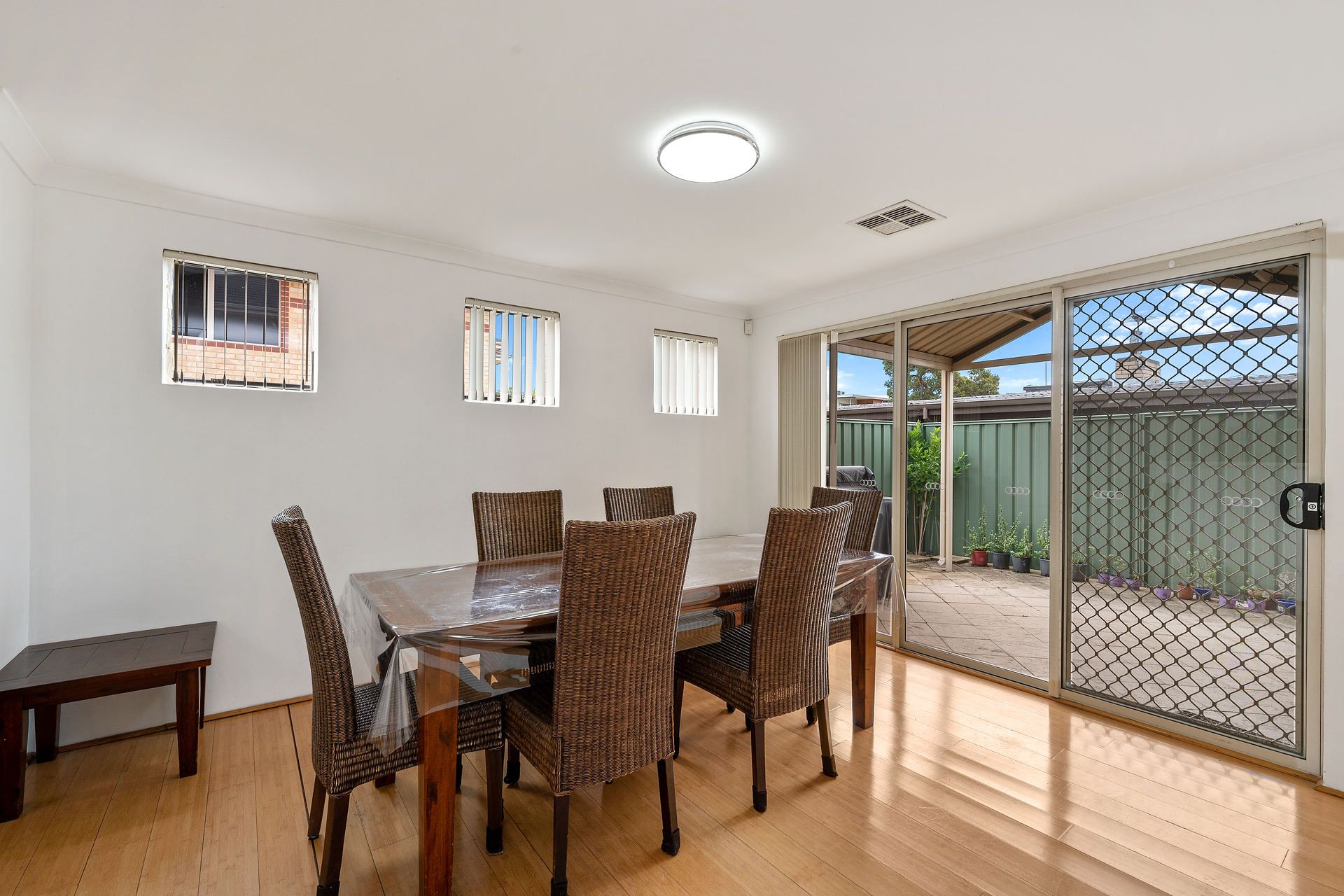 Stylish Double Storey Living in an Unbeatable Kewdale Location — photo 8 of 18