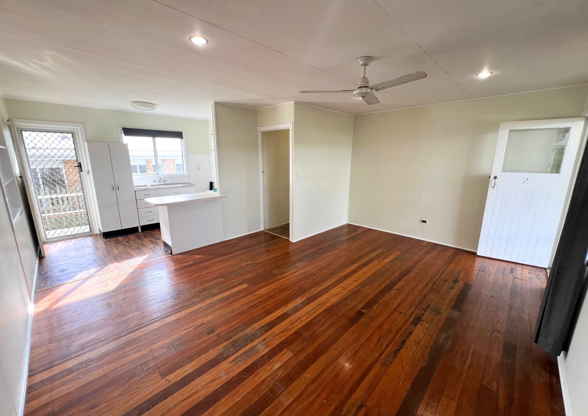 2/124 Mein Street, Scarborough, QLD 4020