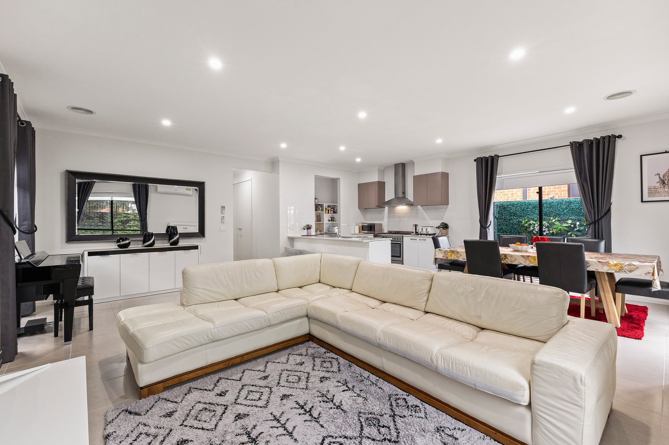 47 Splendour Circuit, Diggers Rest, VIC 3427