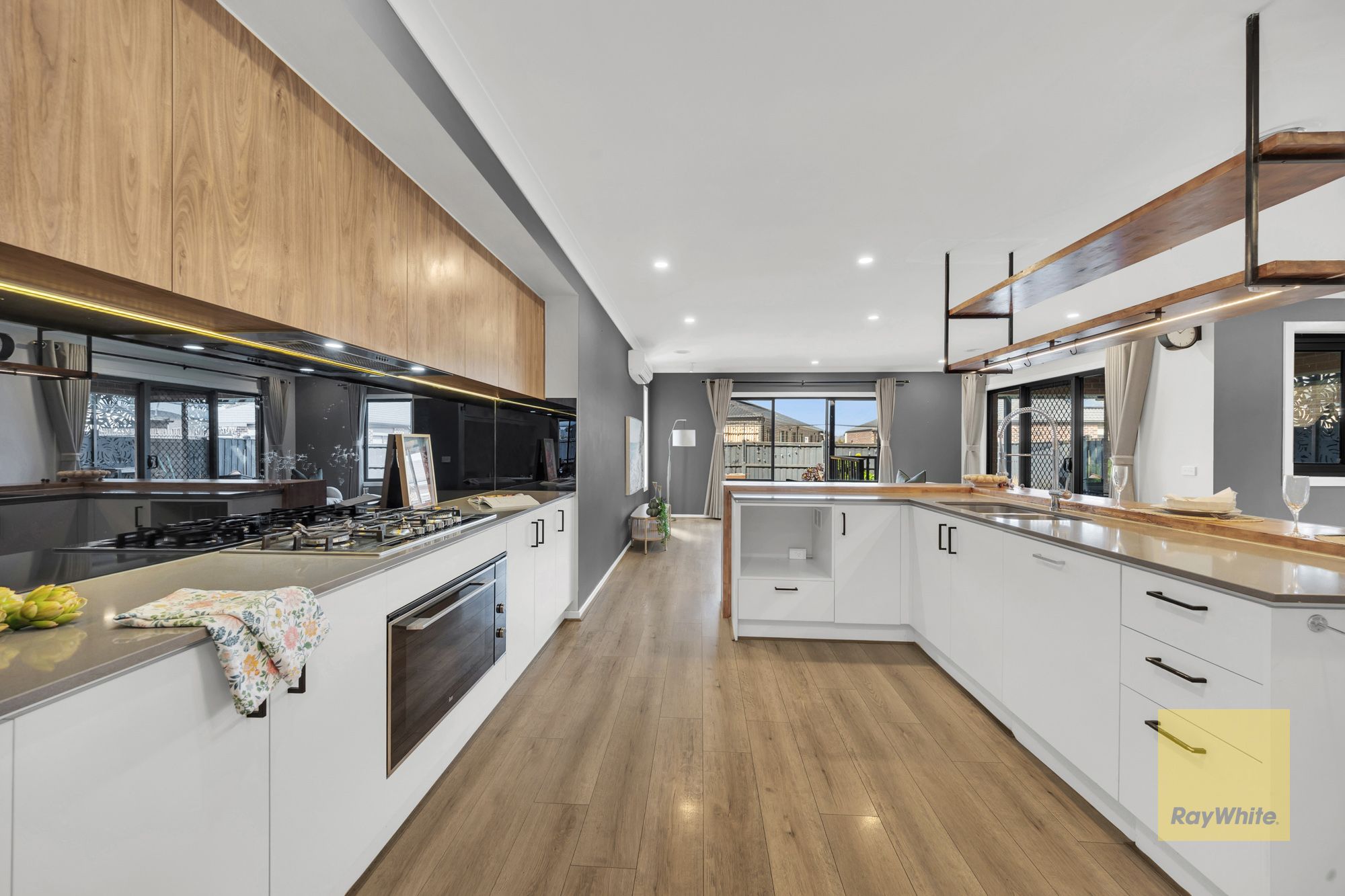 10 Ladbroke Street — photo 11 of 22