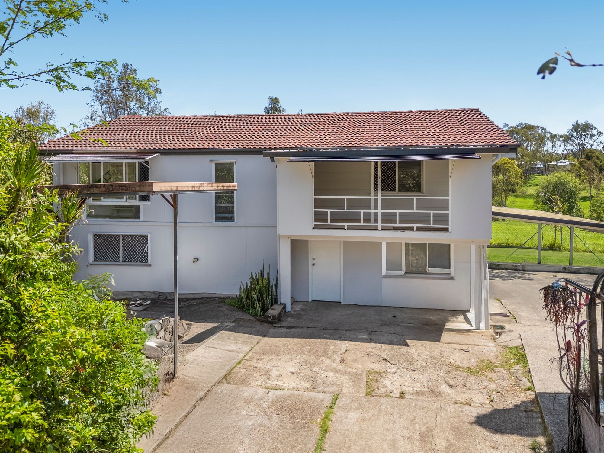 123 Brisbane Road, Riverview, QLD 4303