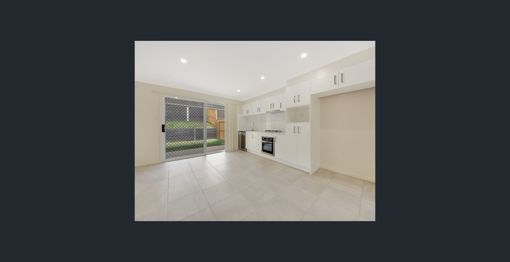 2/37 Wyperfeld, South Ripley, QLD 4306