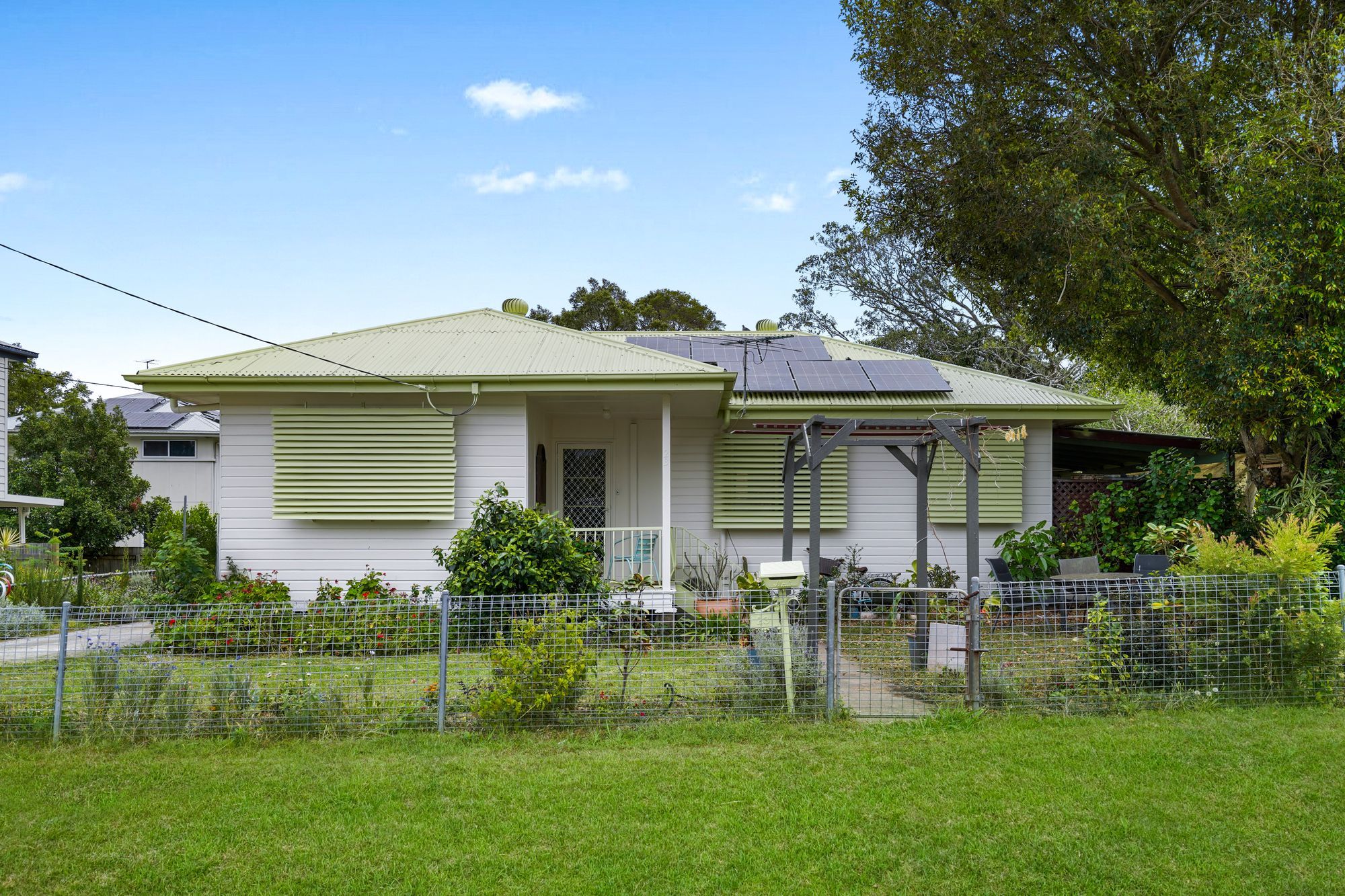 23 Russell Street — photo from Ray White Ipswich