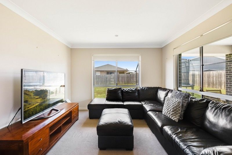 15 McIntosh Street, Westbrook, QLD 4350