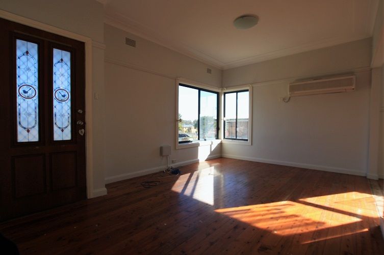 4 Donaldson Street, Bradbury, NSW 2560