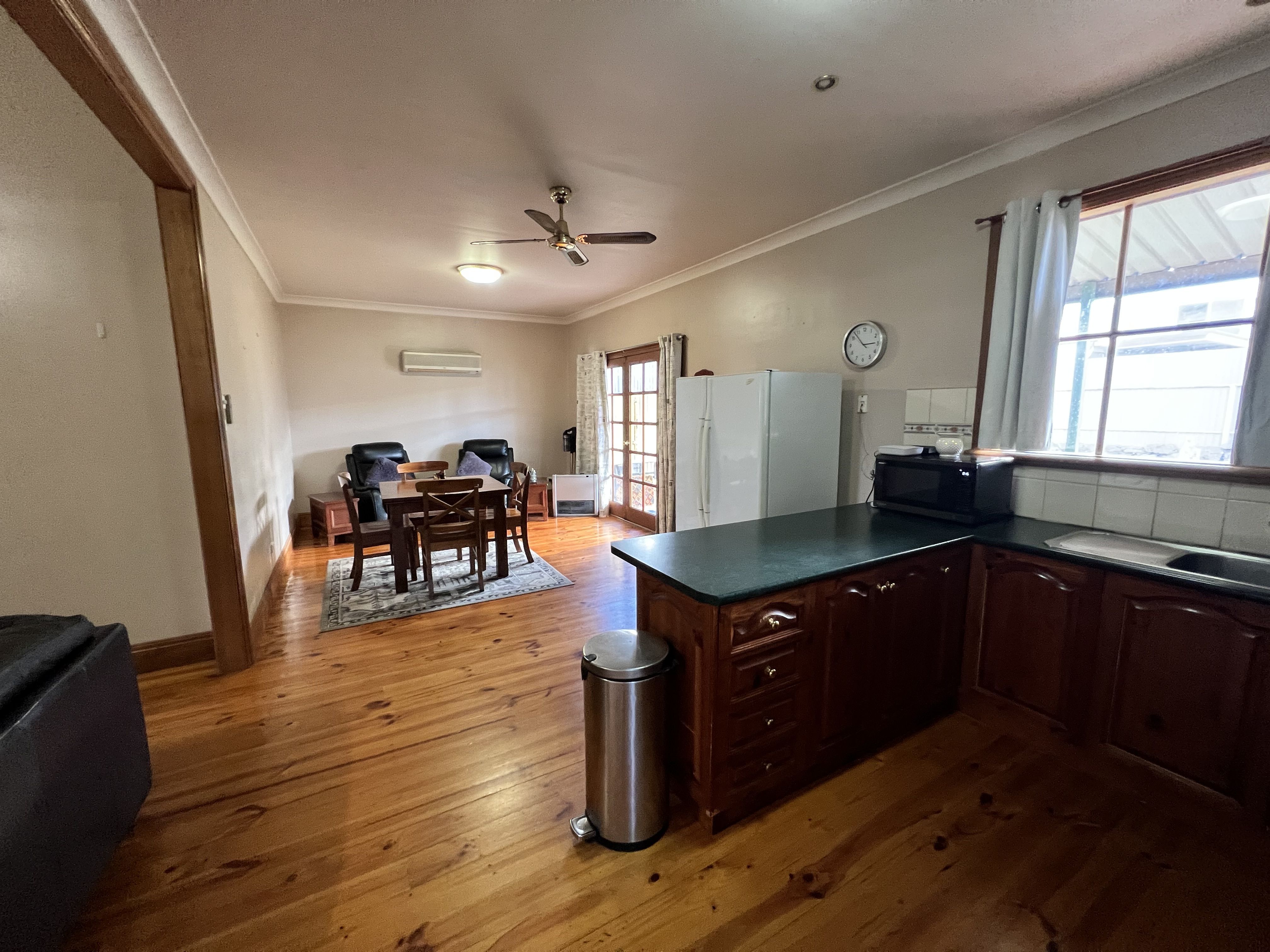 184 Ryan Street — photo 11 of 12