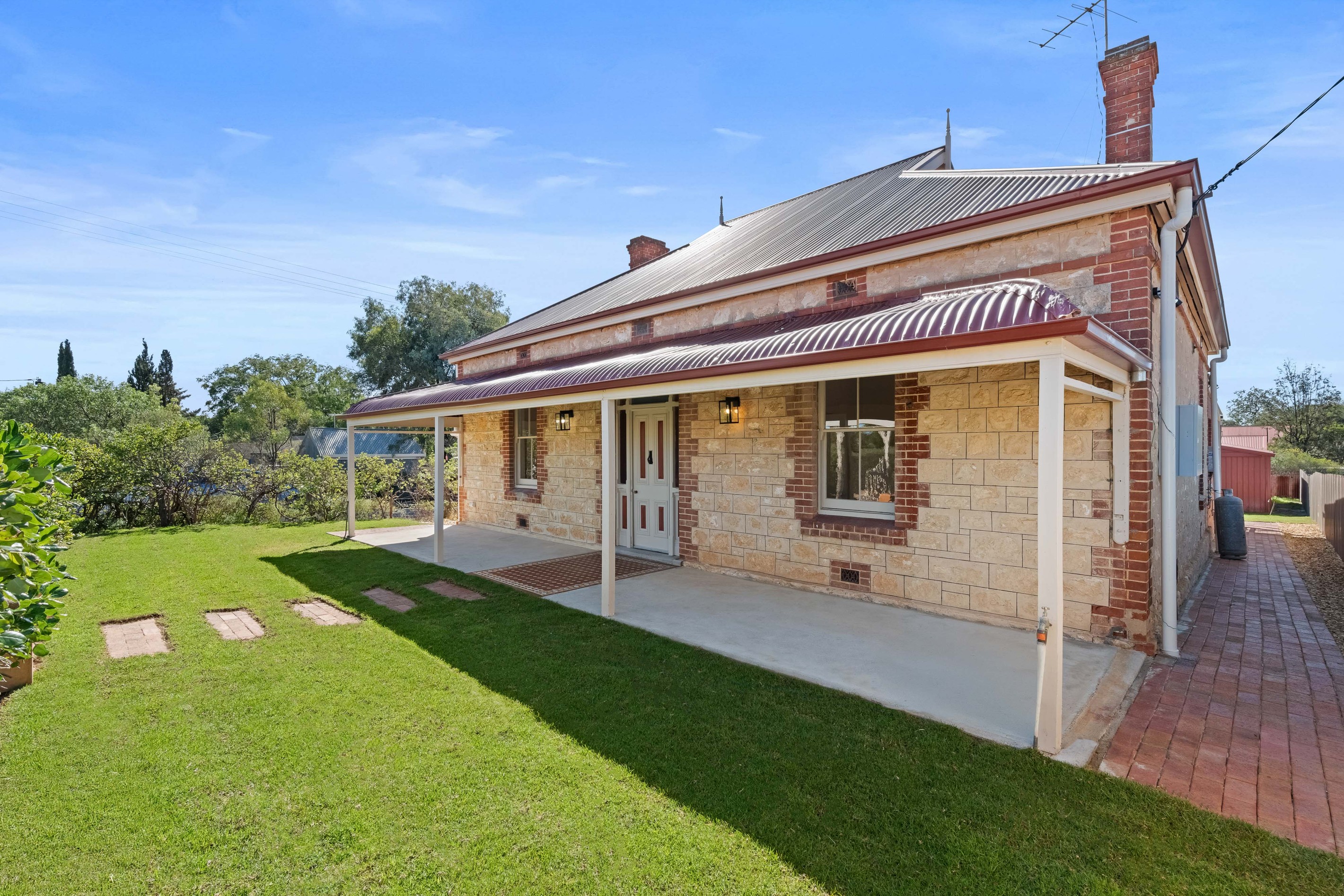11 Markland Street, Milang, SA 5256
