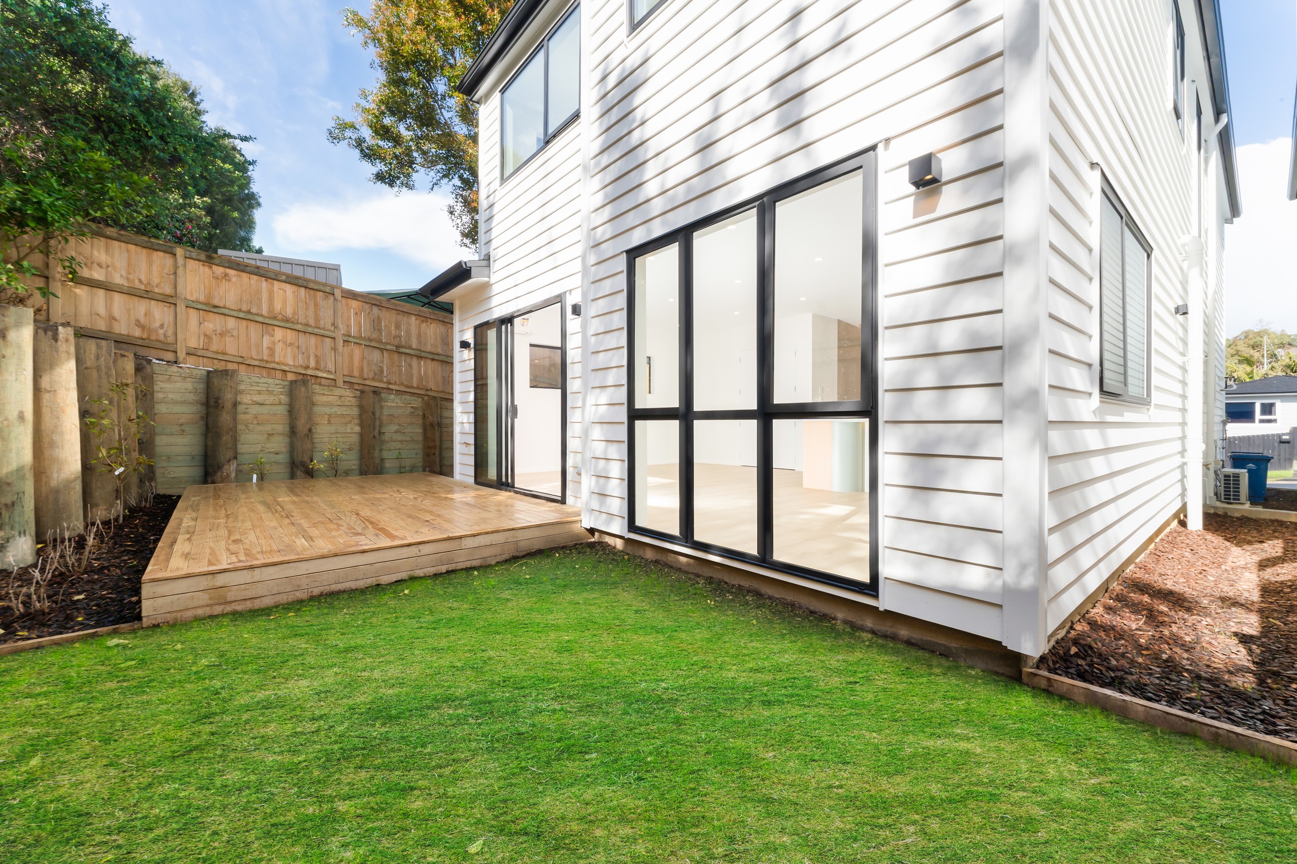 24D Cranston Street, Torbay, North Shore City