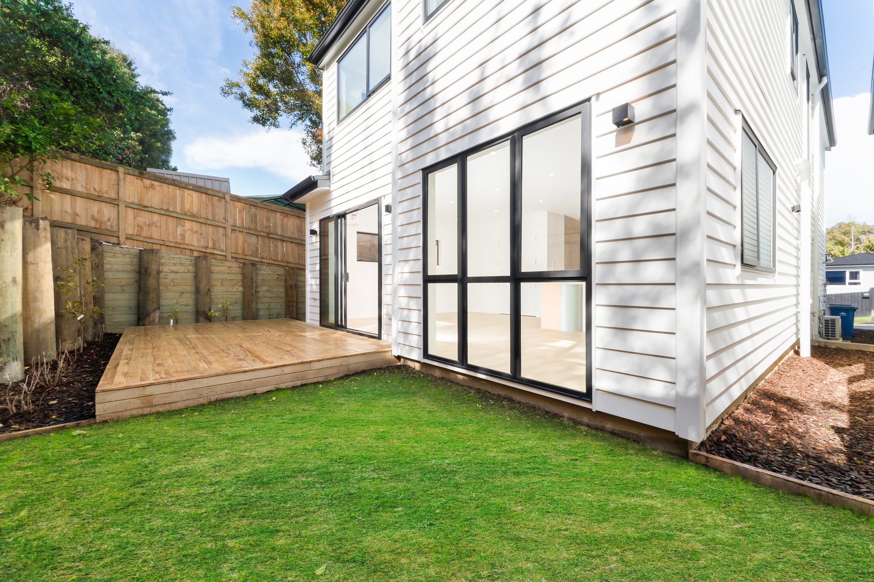 24D Cranston Street, Torbay, North Shore City