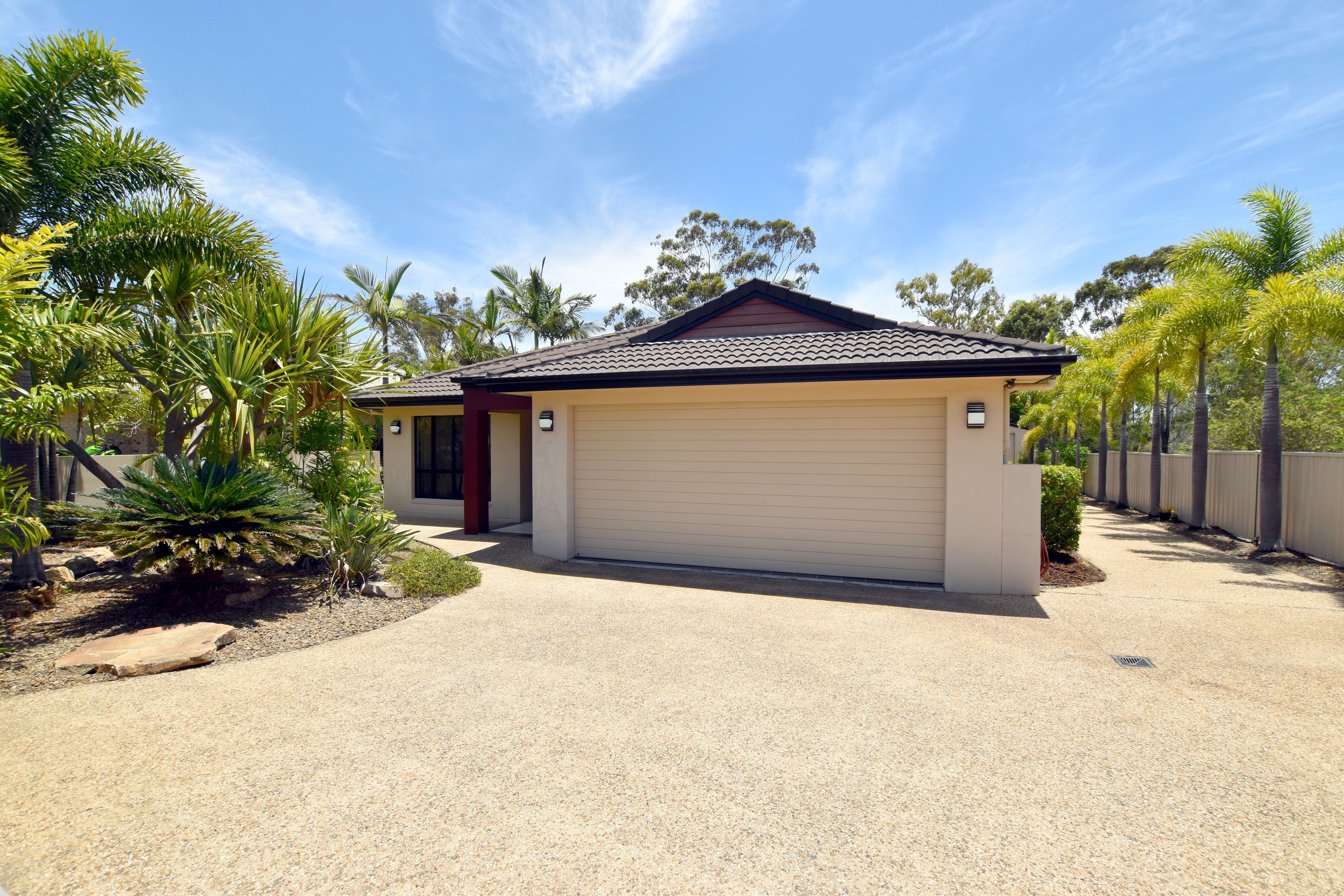 36 Dean Street, Glen Eden, QLD 4680