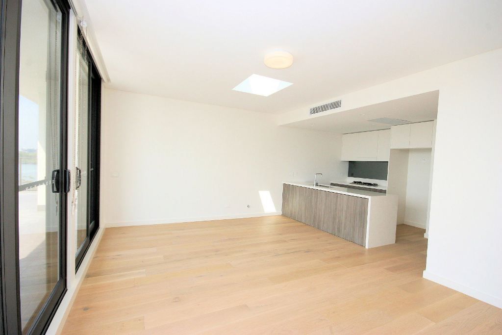 6**/21 Verona Drive, Wentworth Point, NSW 2127