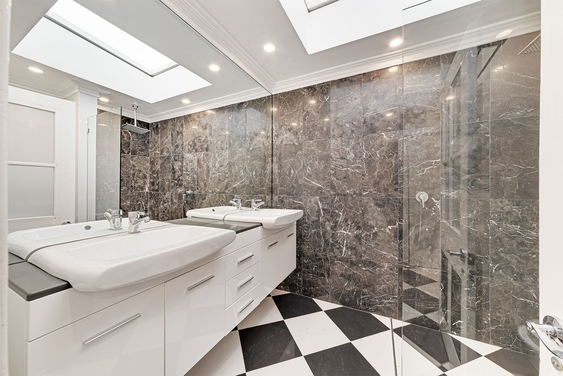 708 Bourke Street — photo 9 of 15