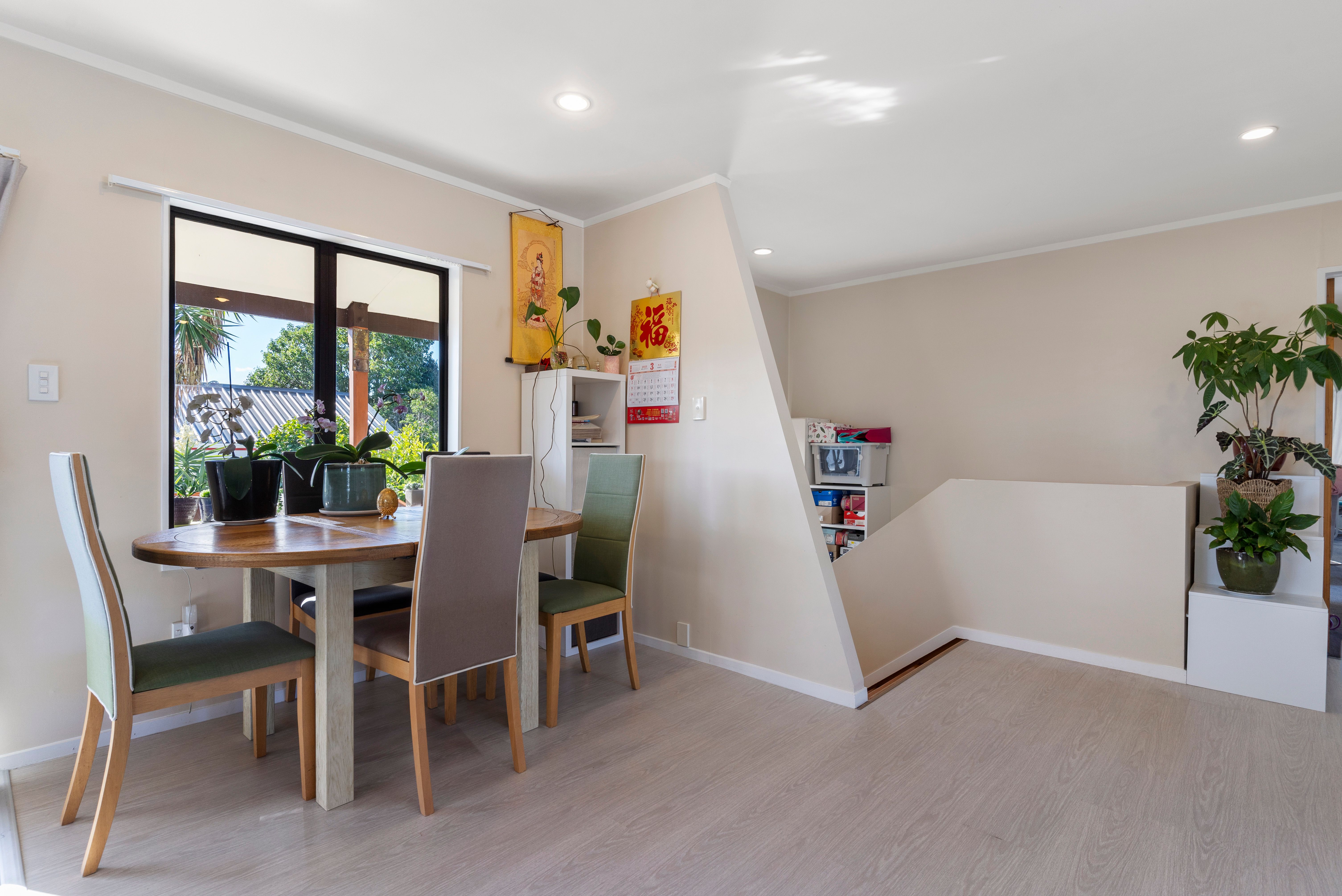 17 Hale Crescent, Bayview, North Shore City