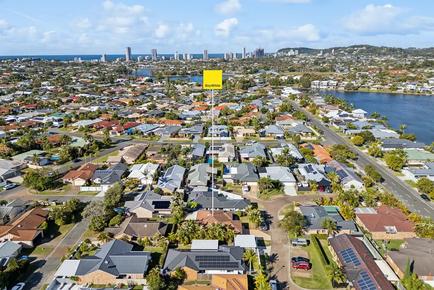 13 Thornbill Place, Burleigh Waters, QLD 4220