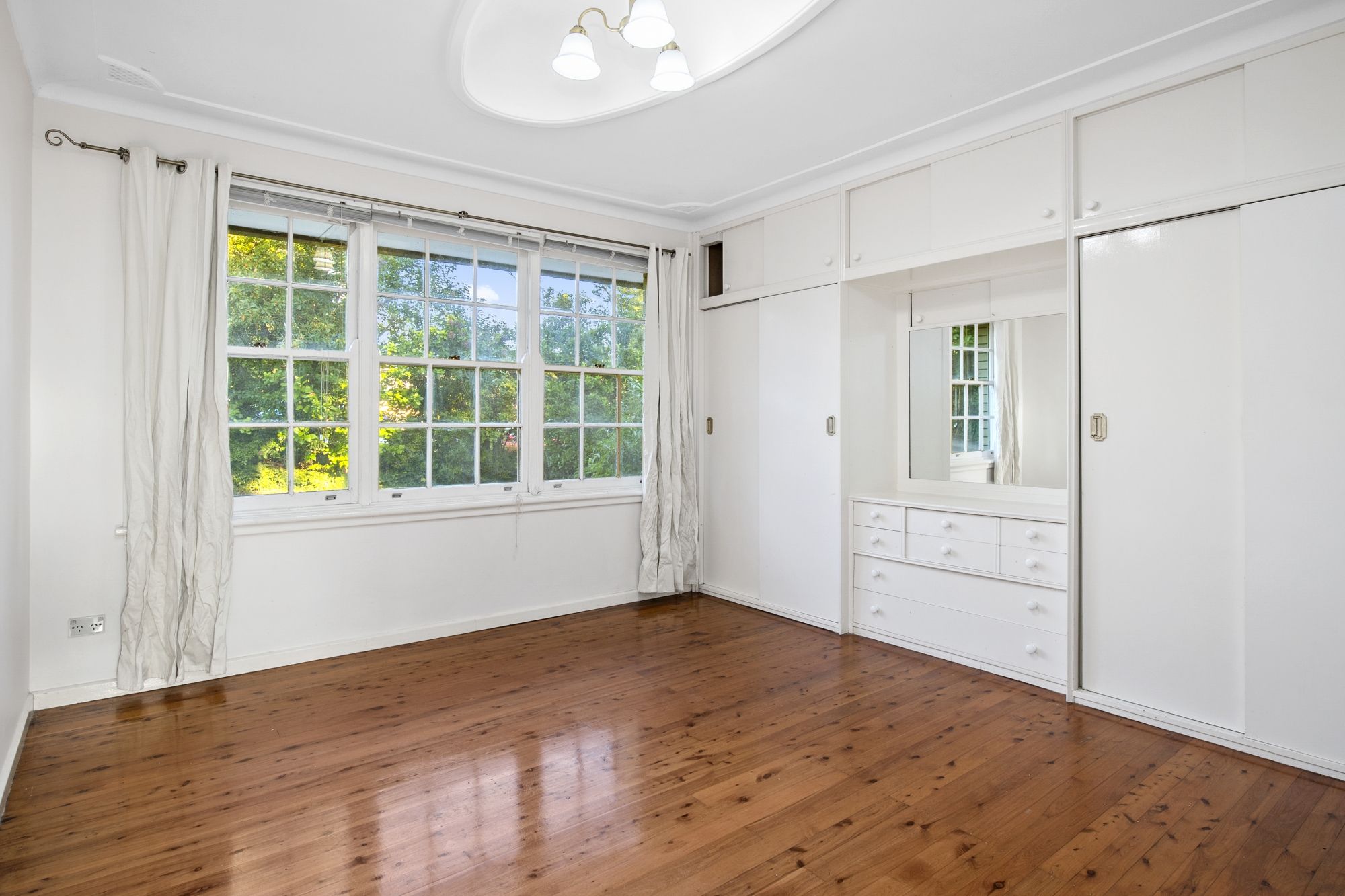 16 Anthony Road, Castle Hill, NSW 2154