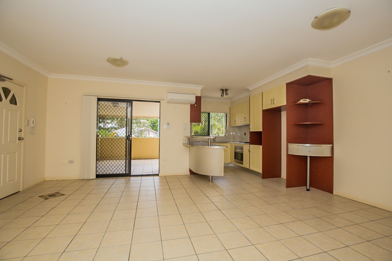 2/3 Shottery Street, Yeronga, QLD 4104