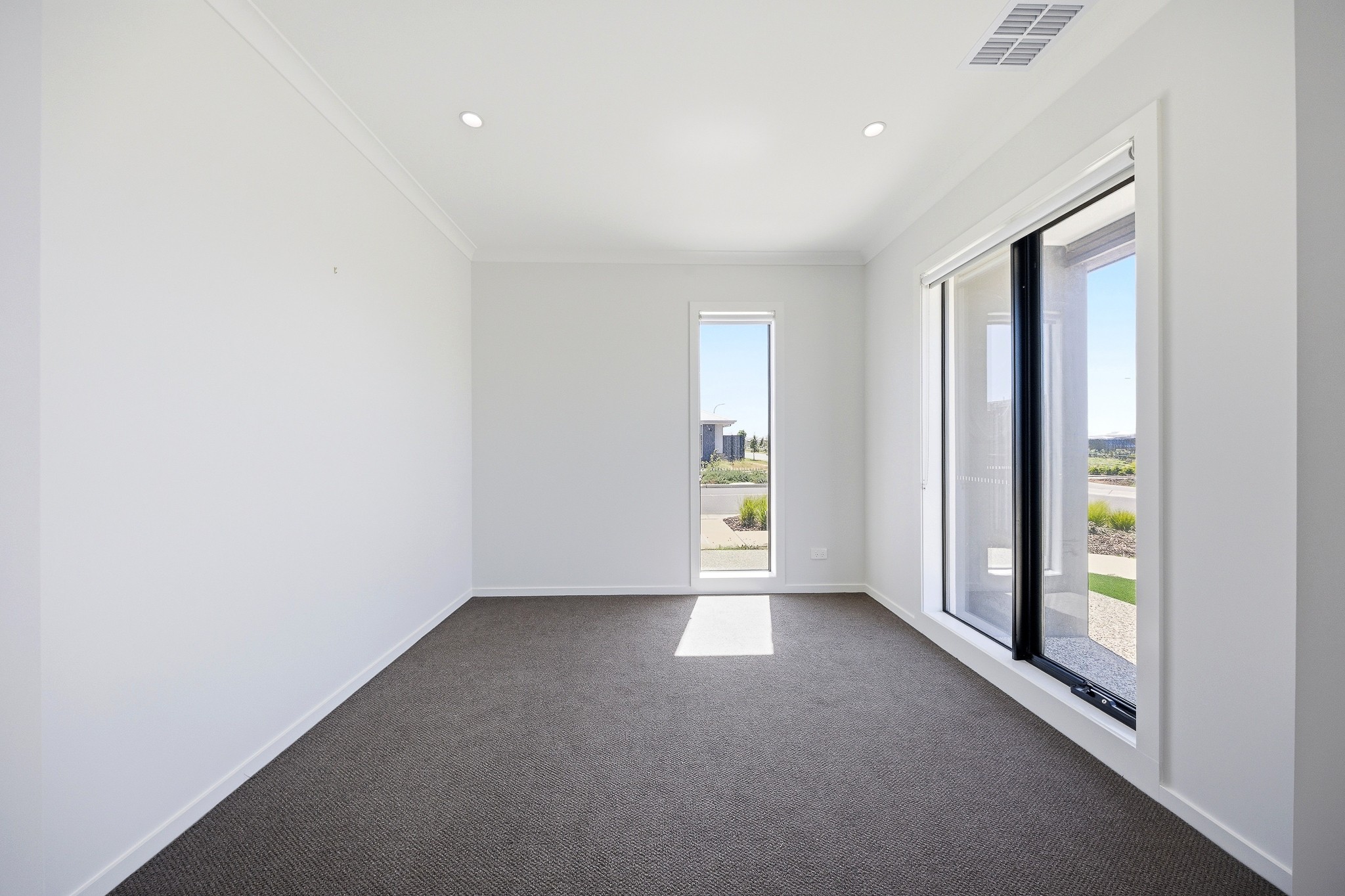 19 Follett Boulevard, Clyde, VIC 3978