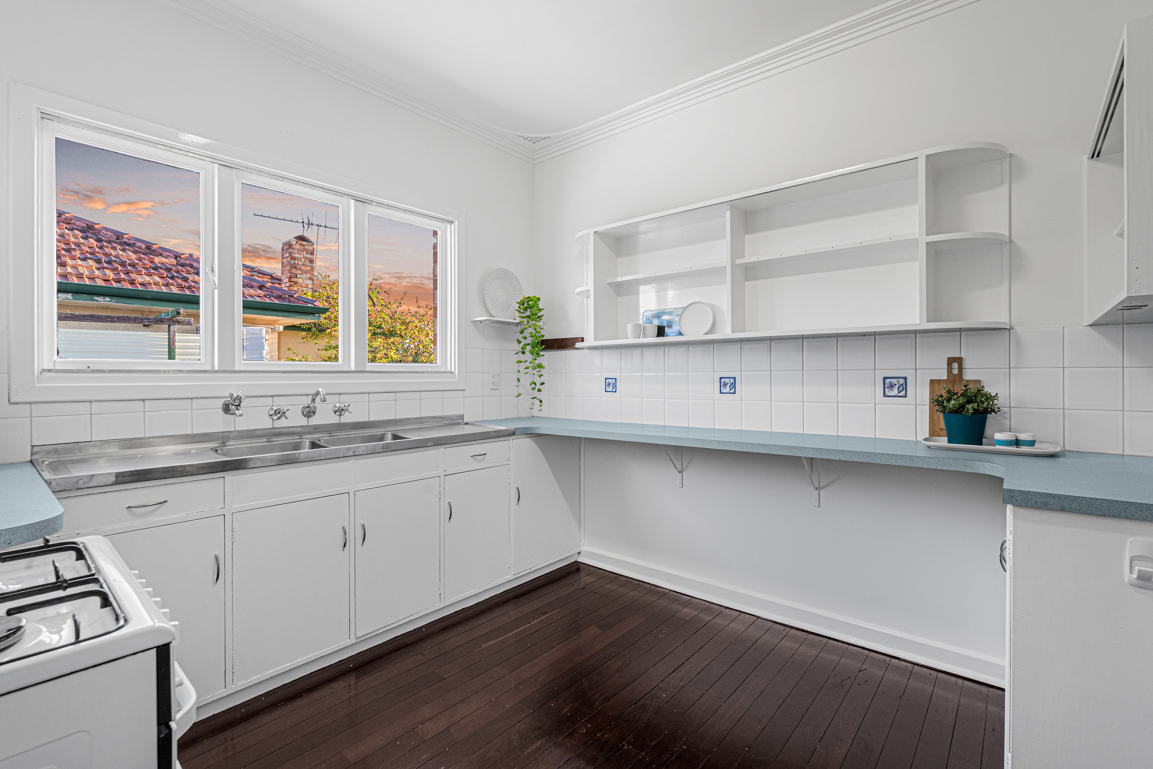 3 Jennifer Road — photo 12 of 30
