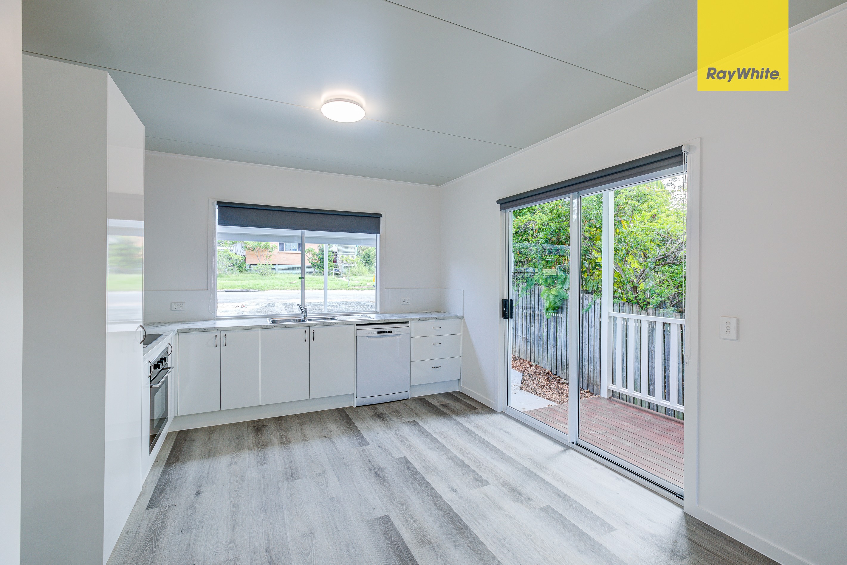 38 Albert Street, Woodridge, QLD 4114