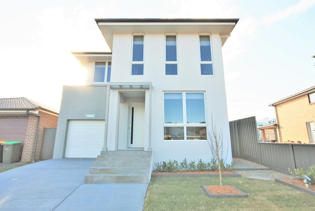 9 Zornia Street, Denham Court, NSW 2565