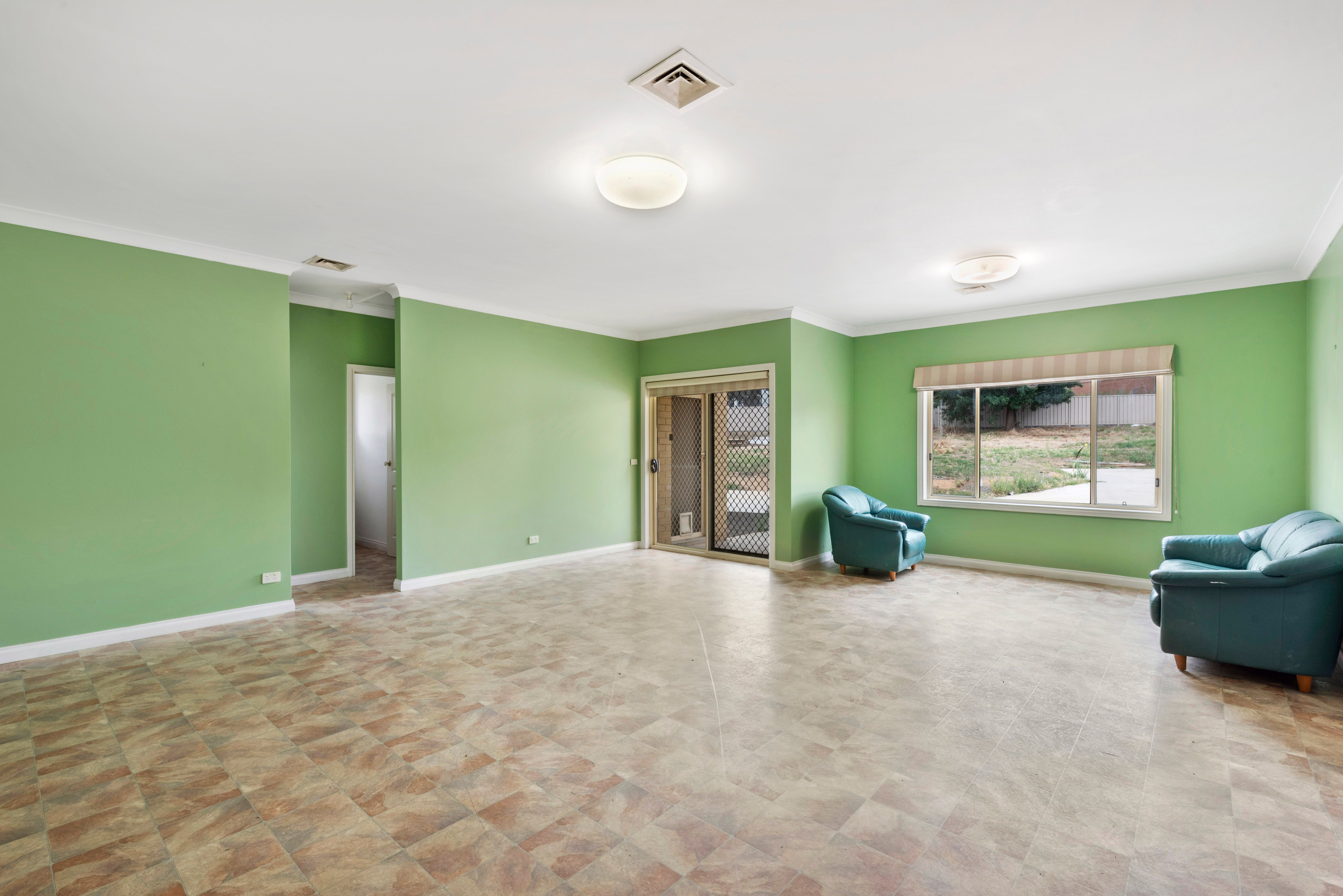 16 Crook Street, Kennington, VIC 3550