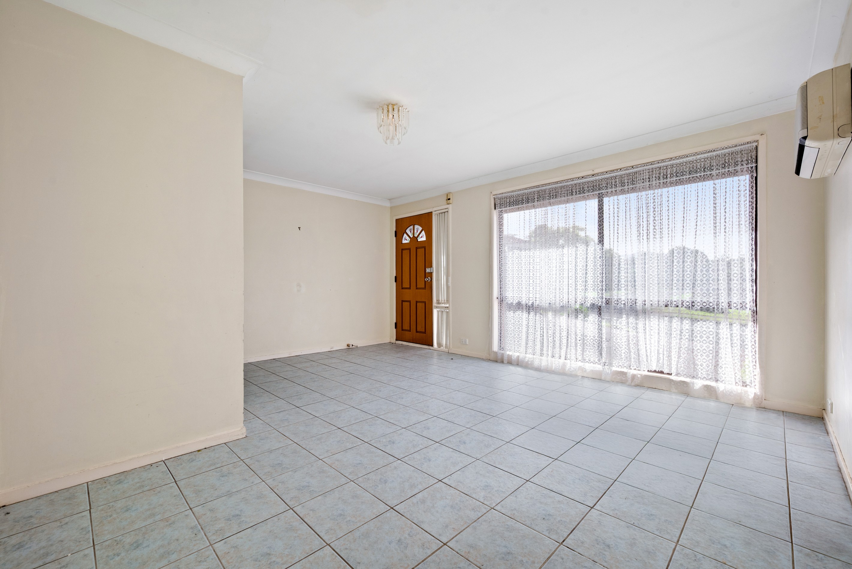 32 Aberdeen Road, St Andrews, NSW 2566