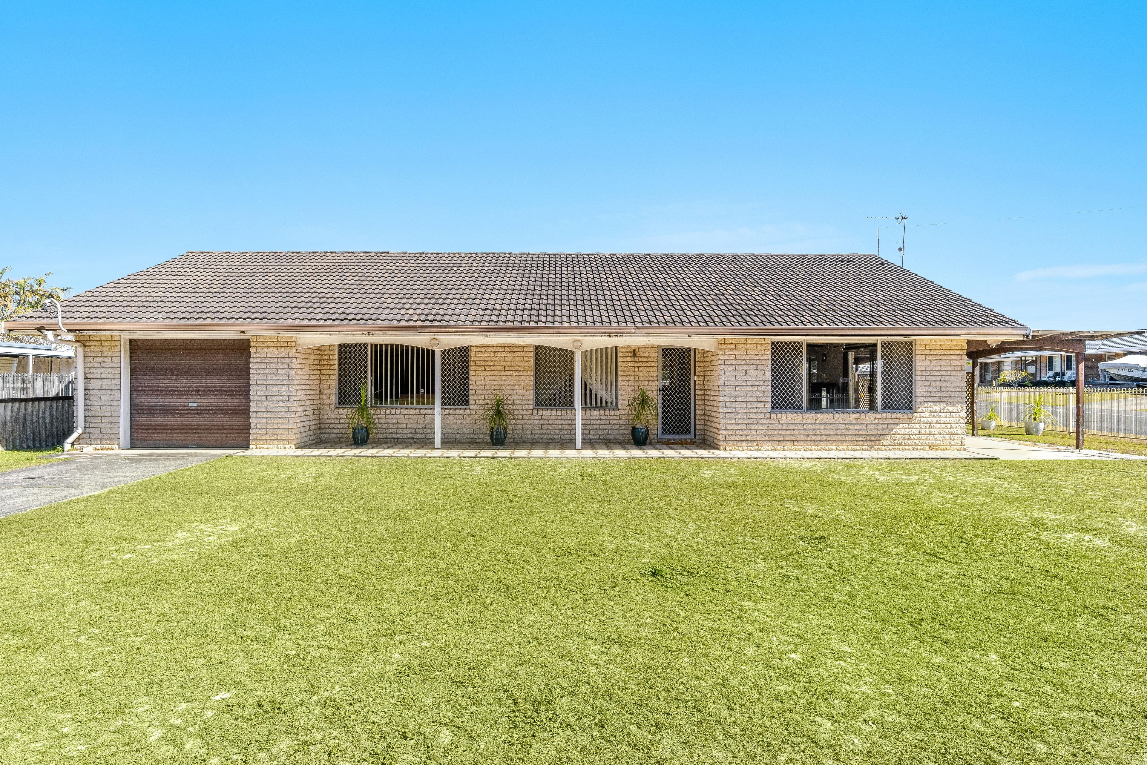 19 Shores Drive, Yamba, NSW 2464 - Sold House - Ray White Yamba