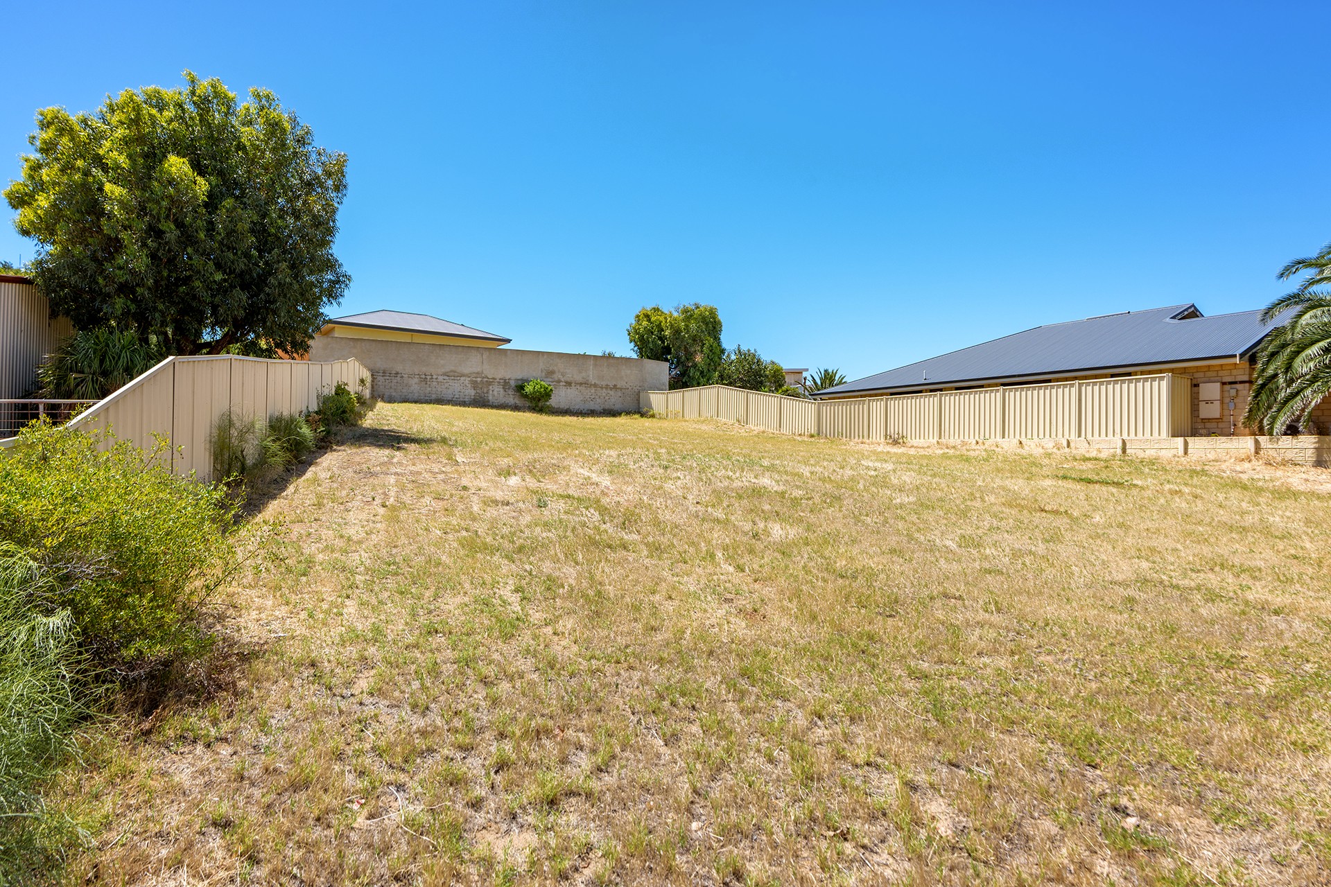 18 Smugglers Pass, Drummond Cove, WA 6532