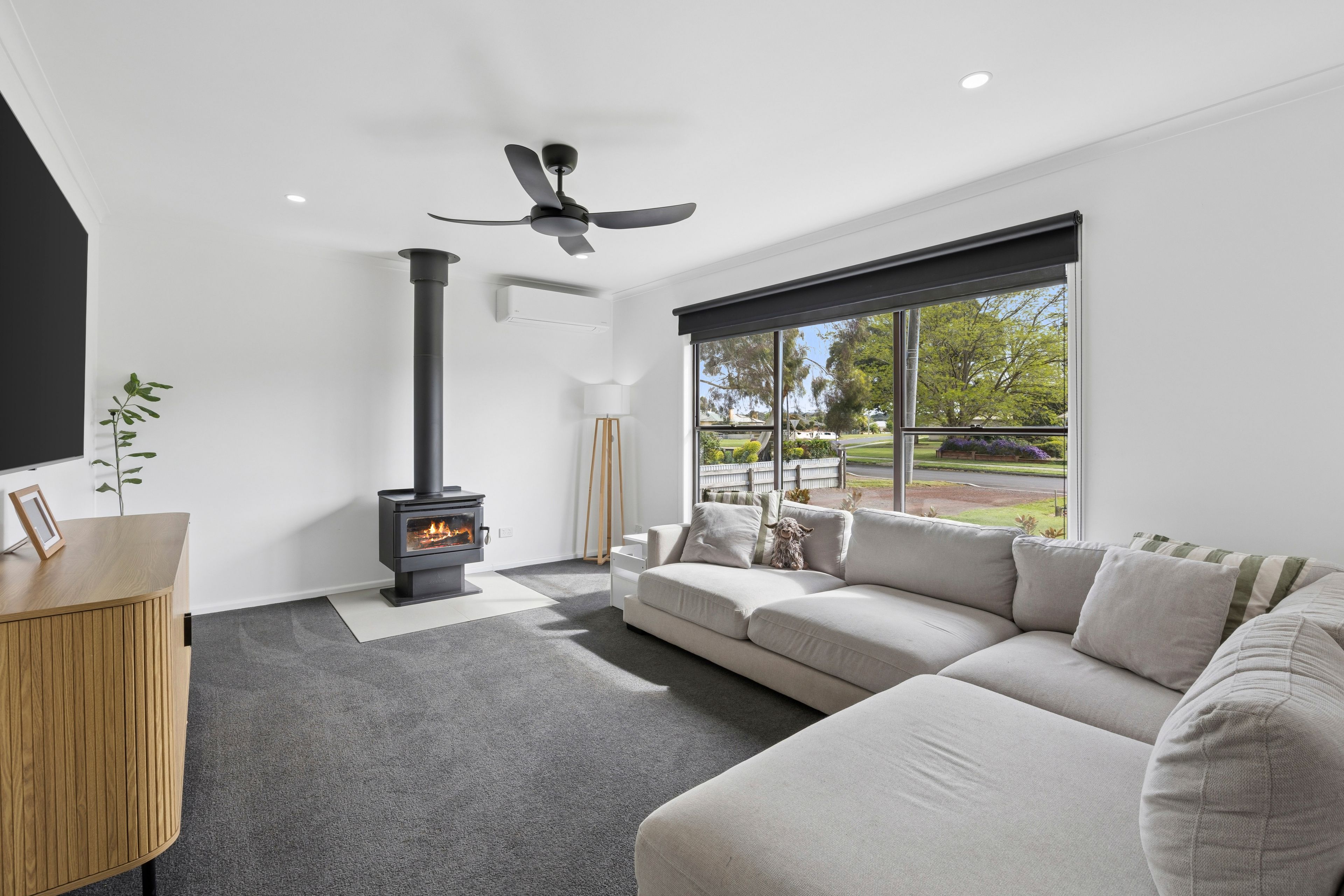 21 Mitchell Street — photo 4 of 12
