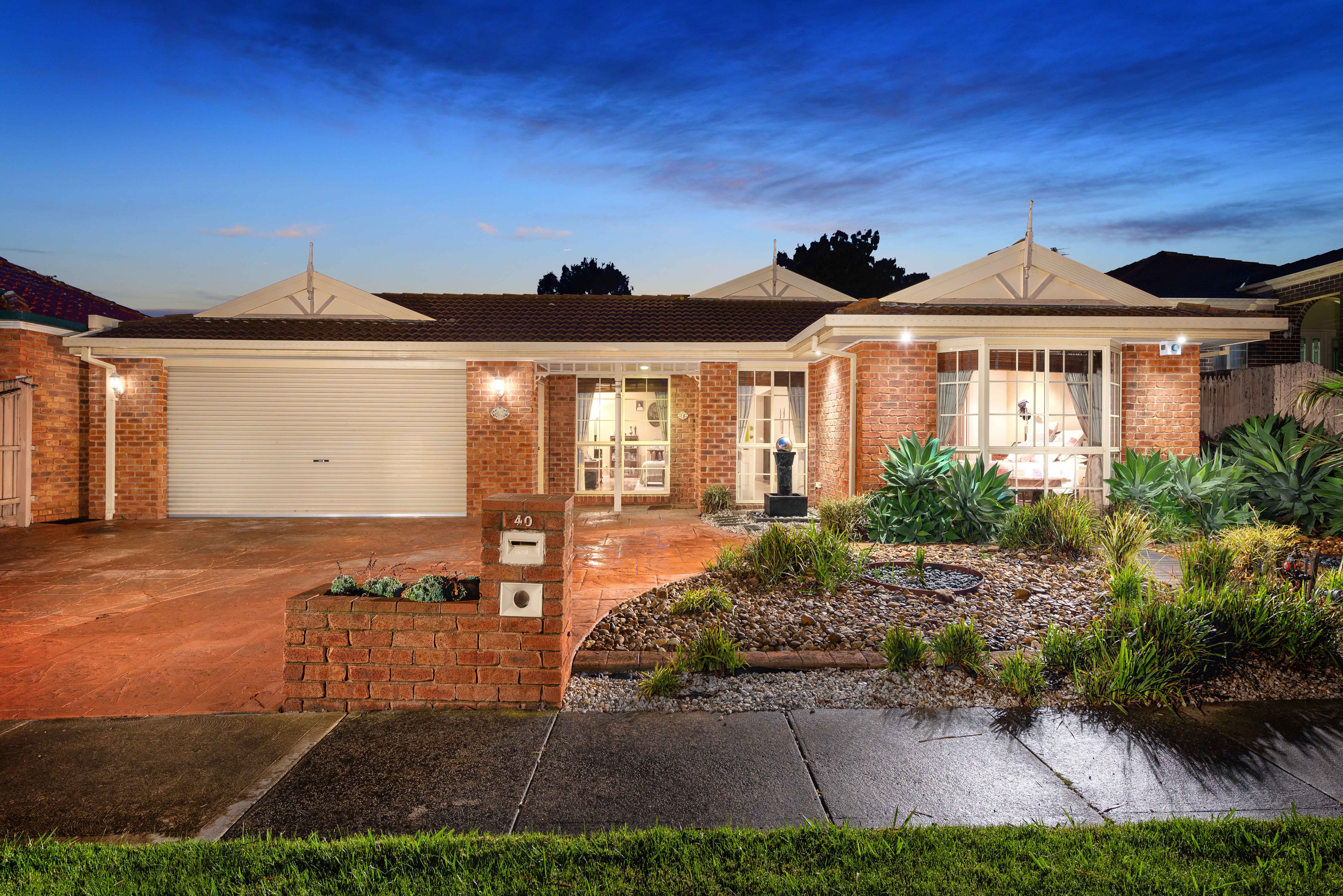40 Allwyn Crescent, Mill Park VIC 3082