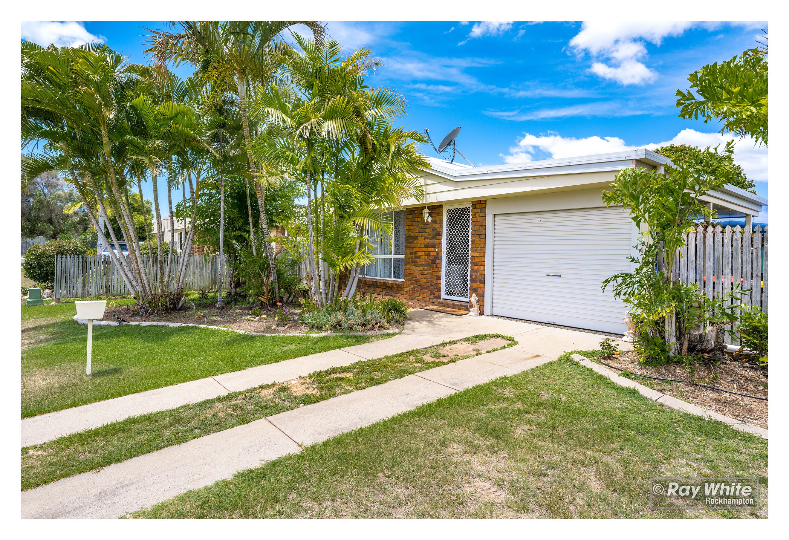 32 Carara Drive, Kawana, QLD 4701