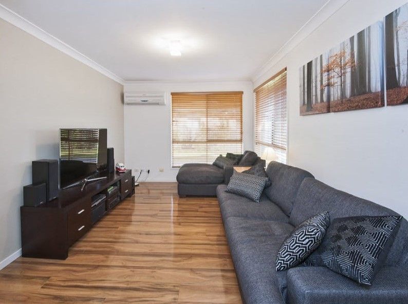 5 Litoria Place, Glenmore Park, NSW