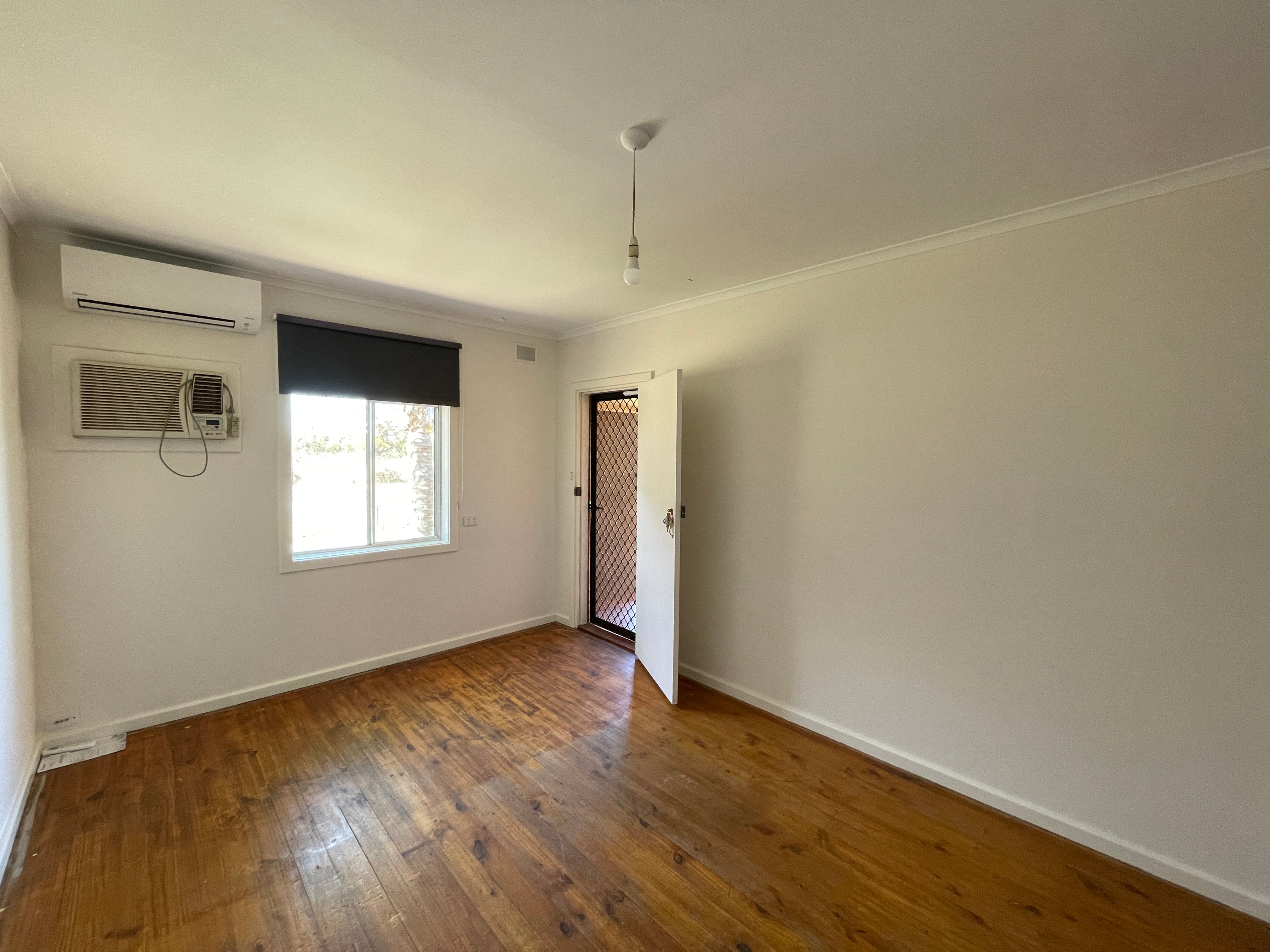 25 Lee Street, Whyalla Stuart, SA 5608