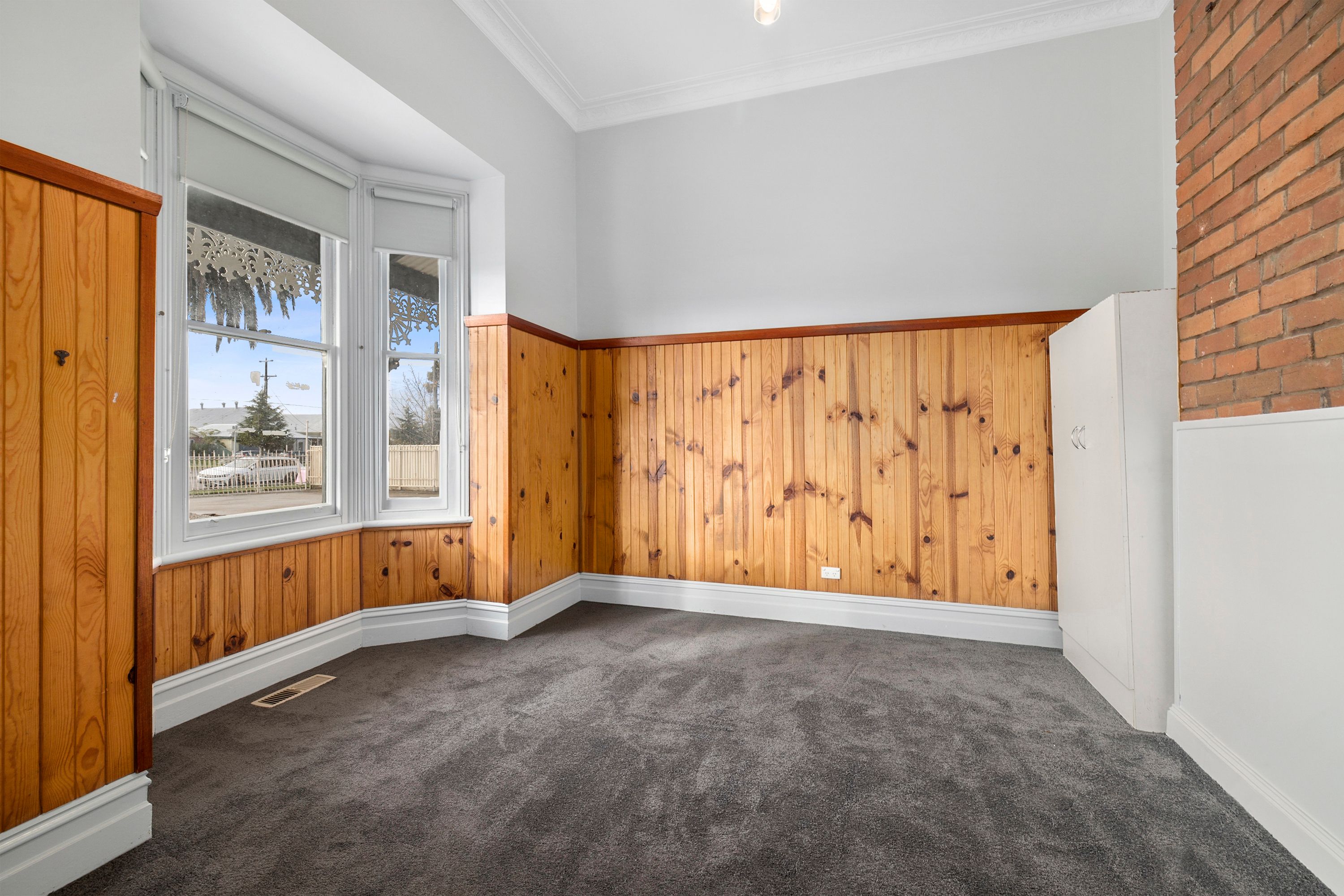 168 Albert Street — photo 4 of 6