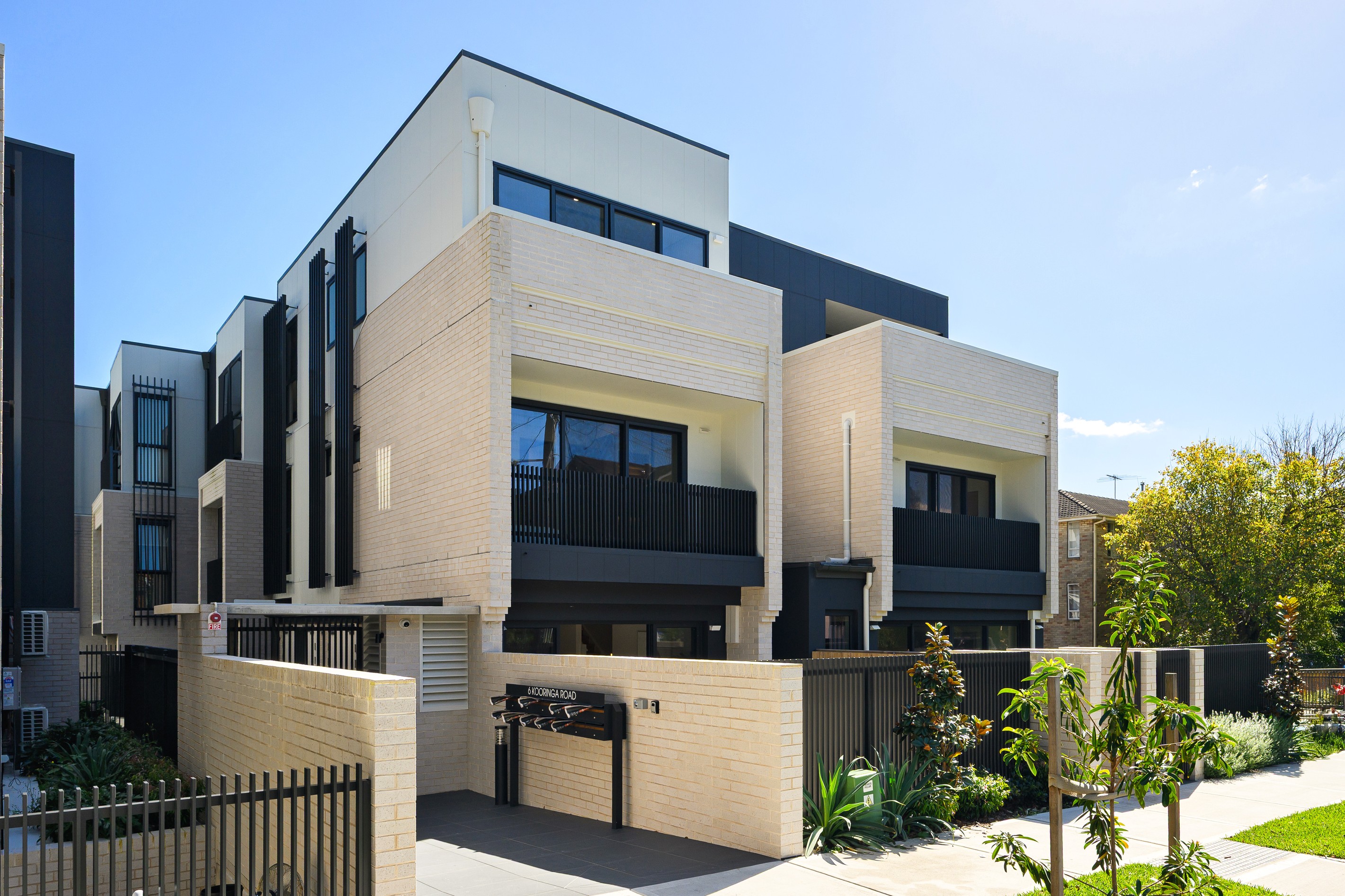 2/6 Kooringa Road, Chatswood, NSW 2067
