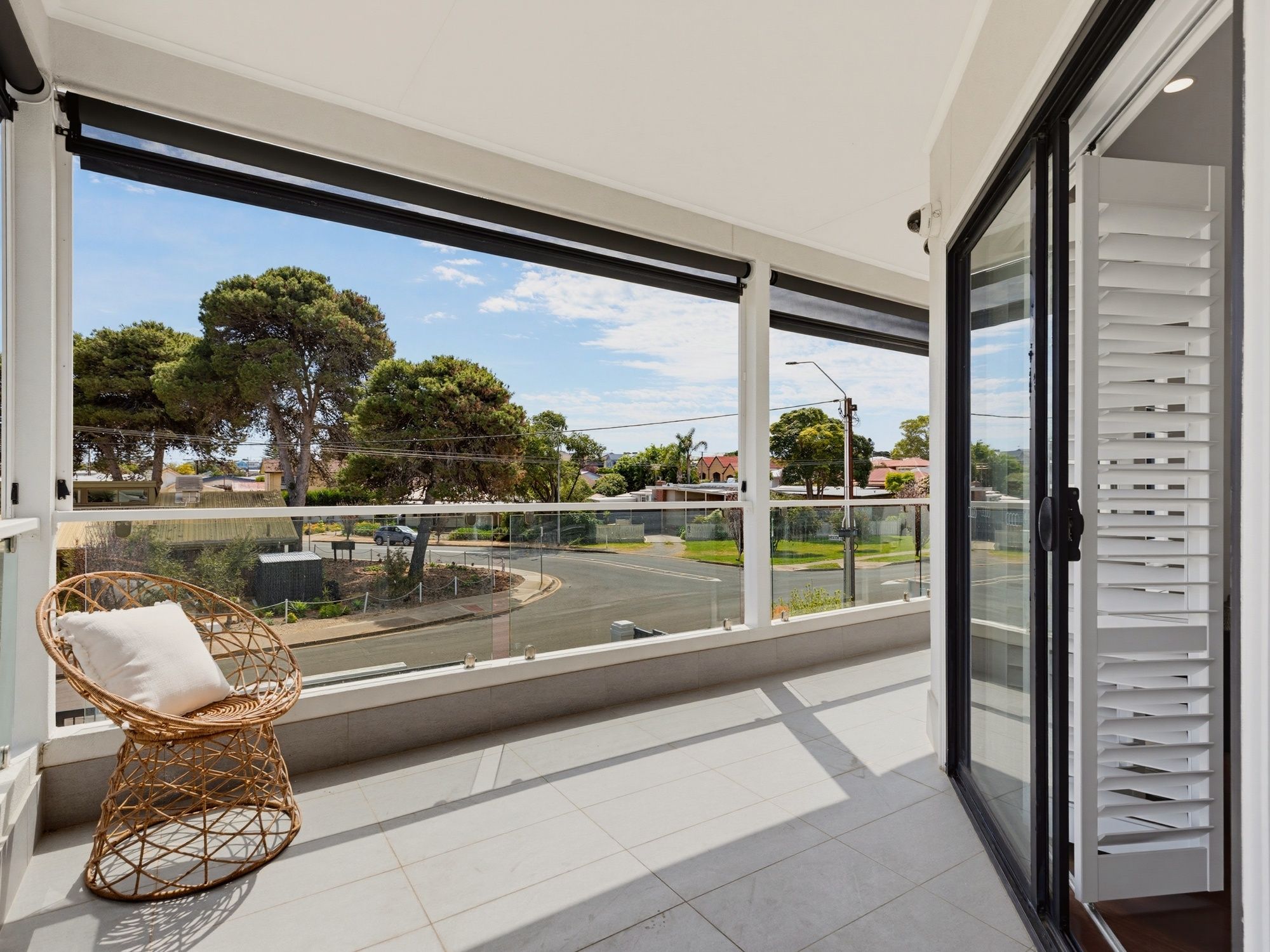 14 Clovelly Avenue — photo 8 of 30