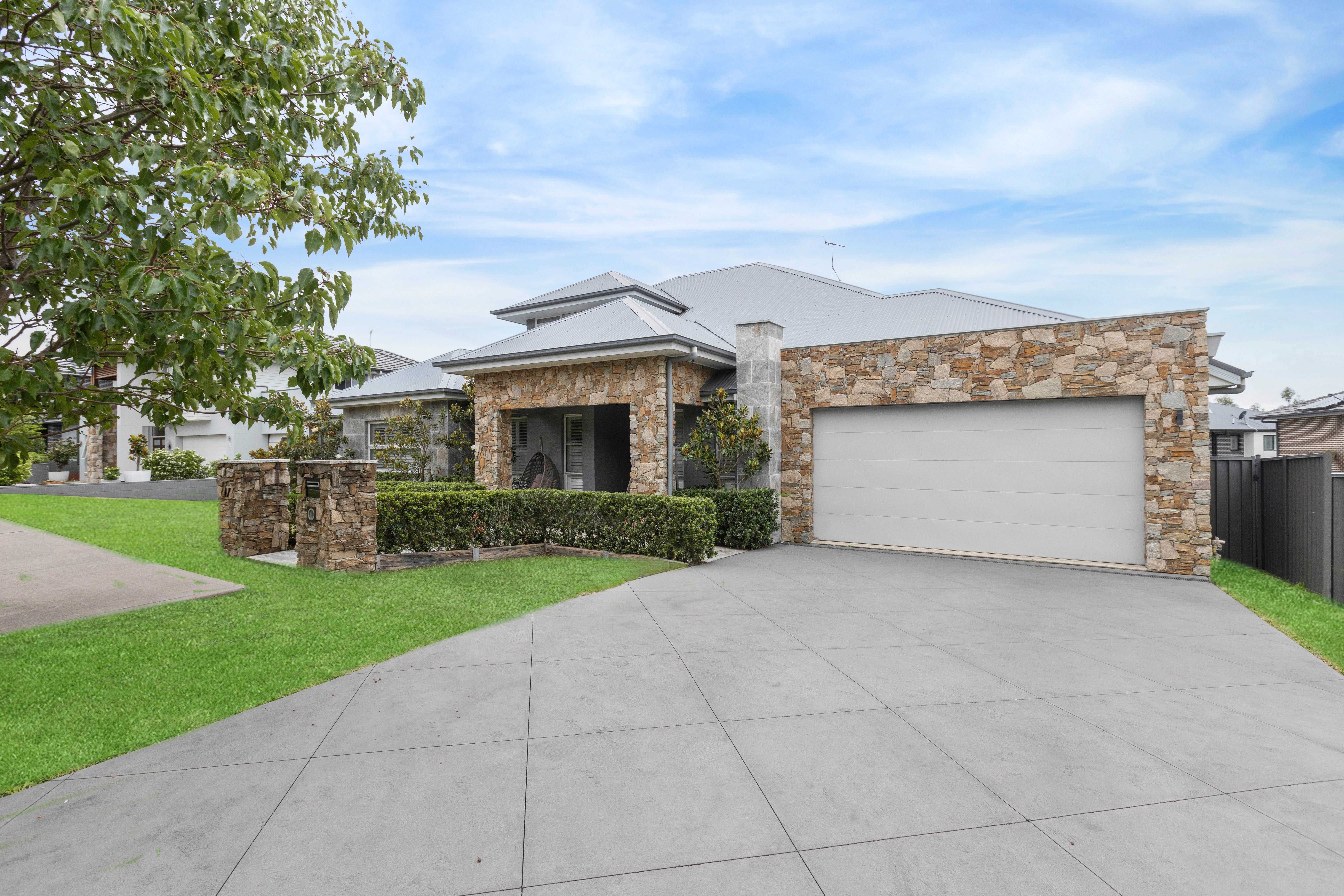 17 Dalton Terrace, Harrington Park, NSW 2567