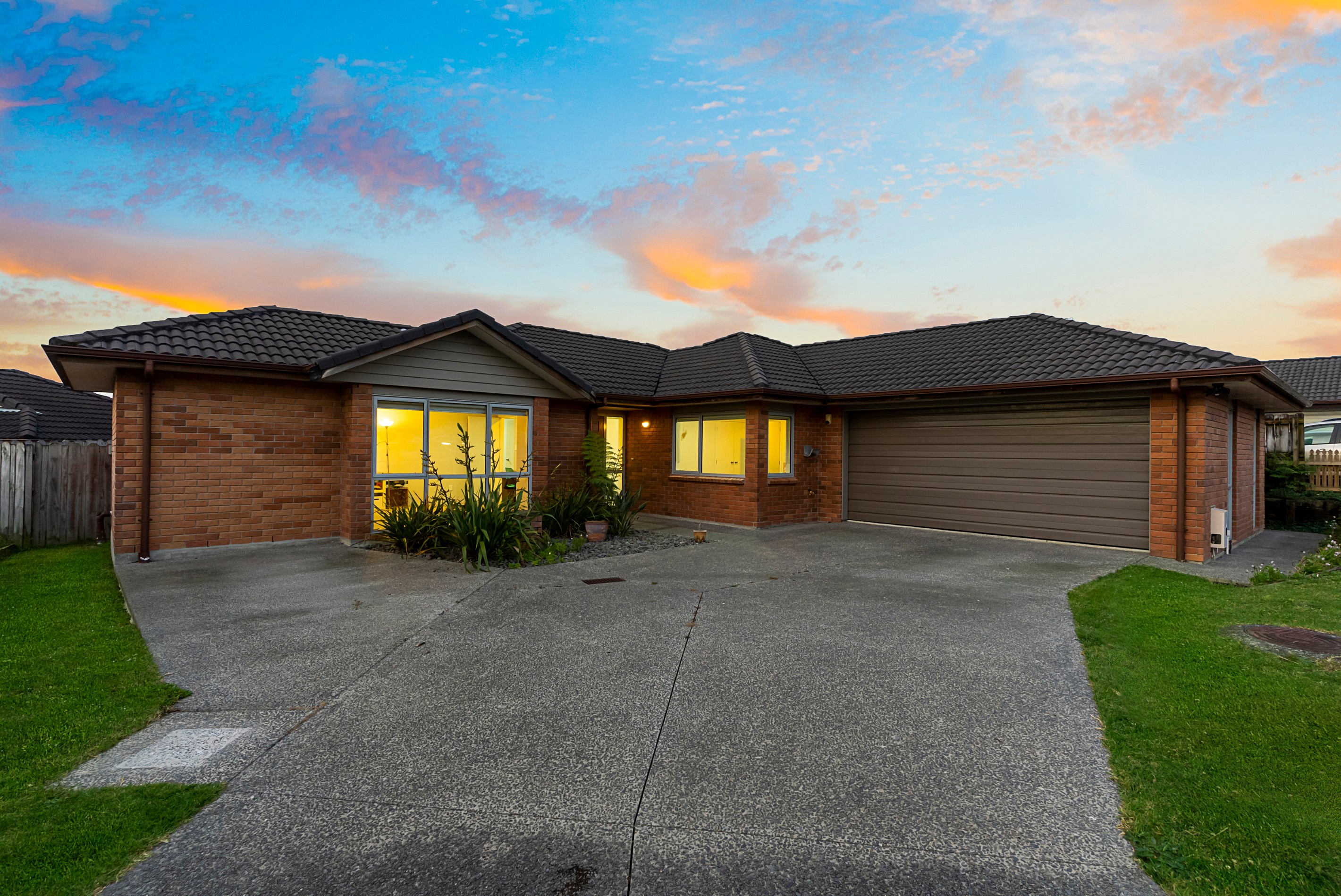 4 Mermaid Mews, Red Beach, Rodney