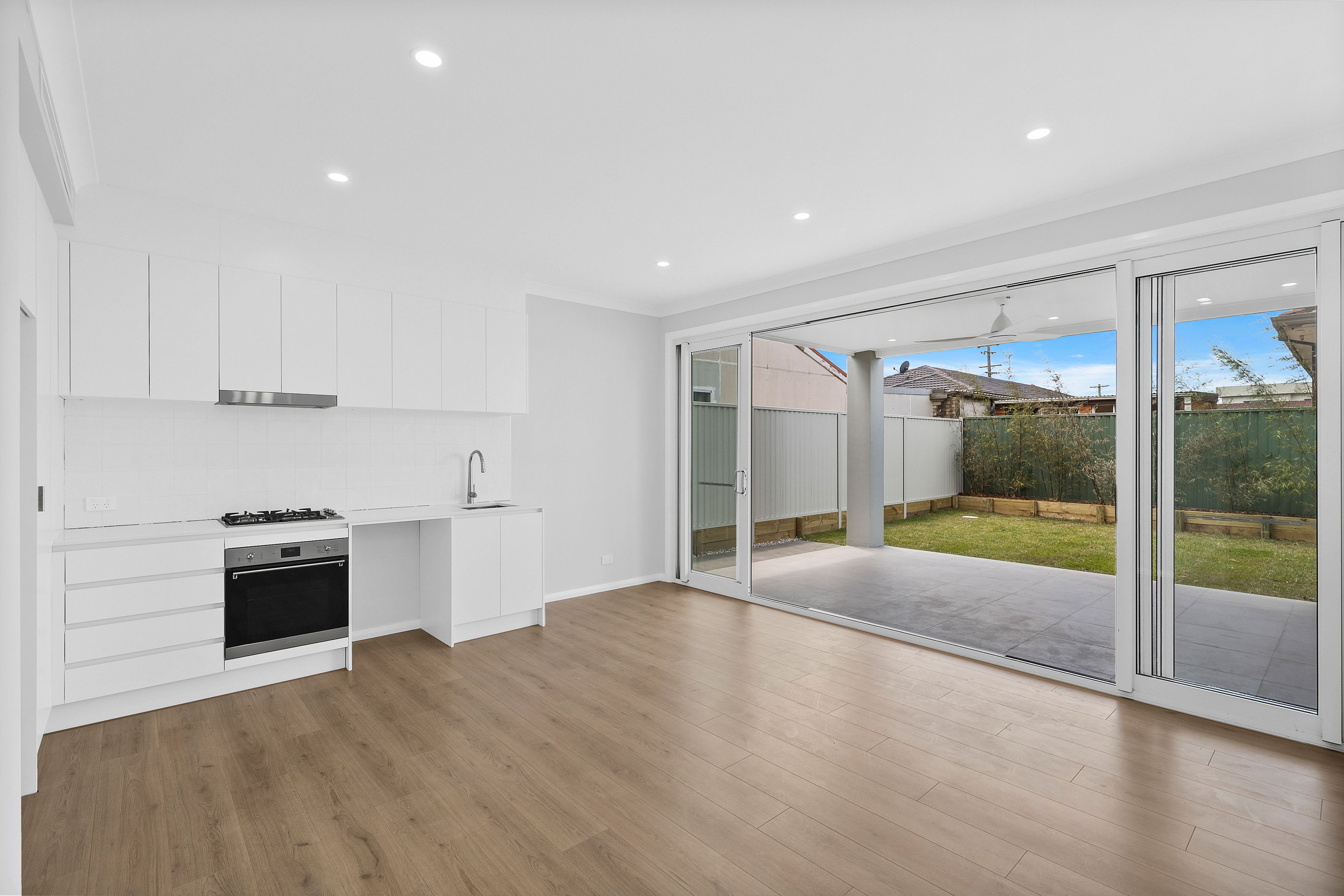 28A Stephanie Avenue, Warilla, NSW 2528