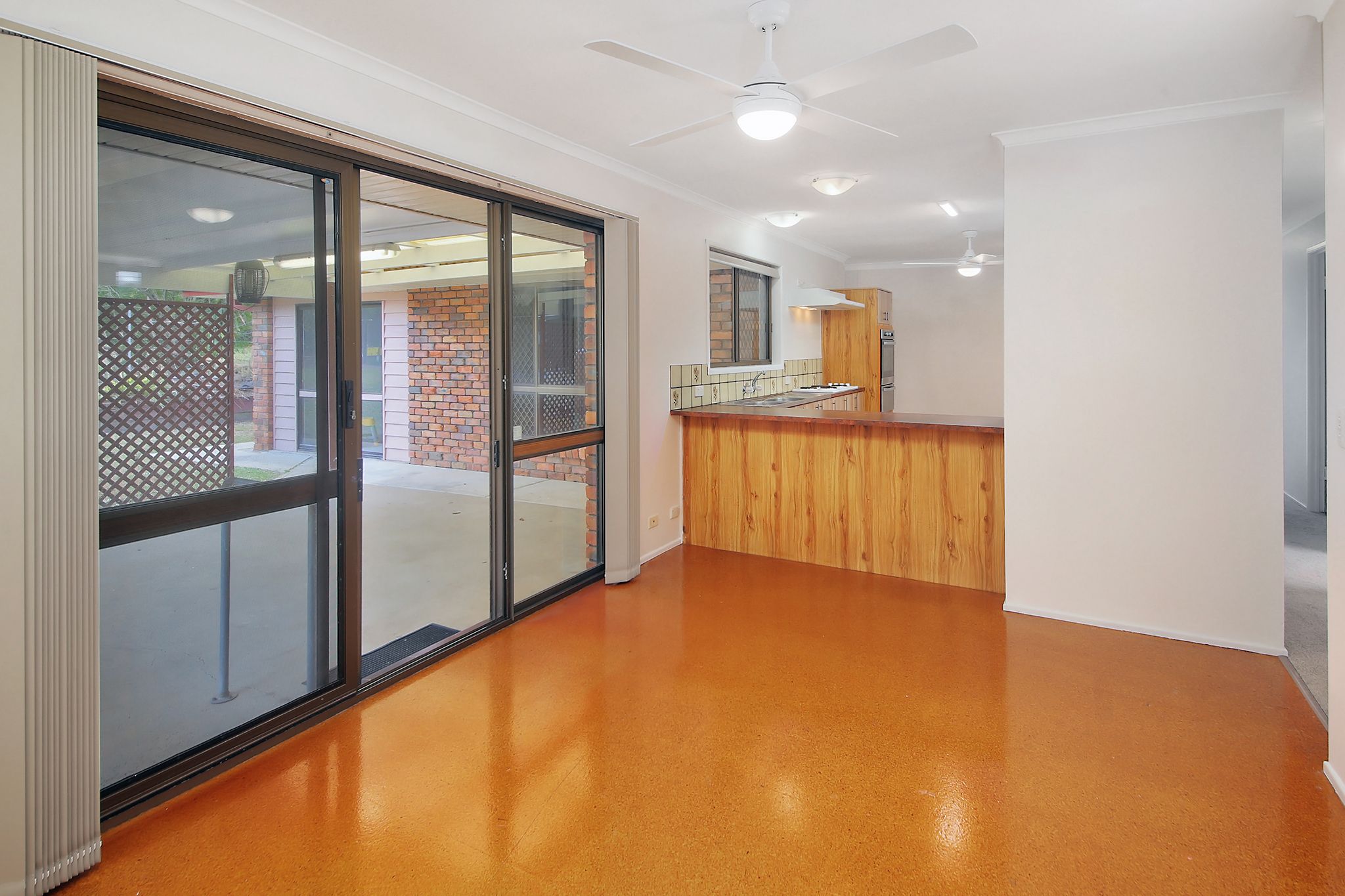 4 Wendy Place — photo 6 of 13